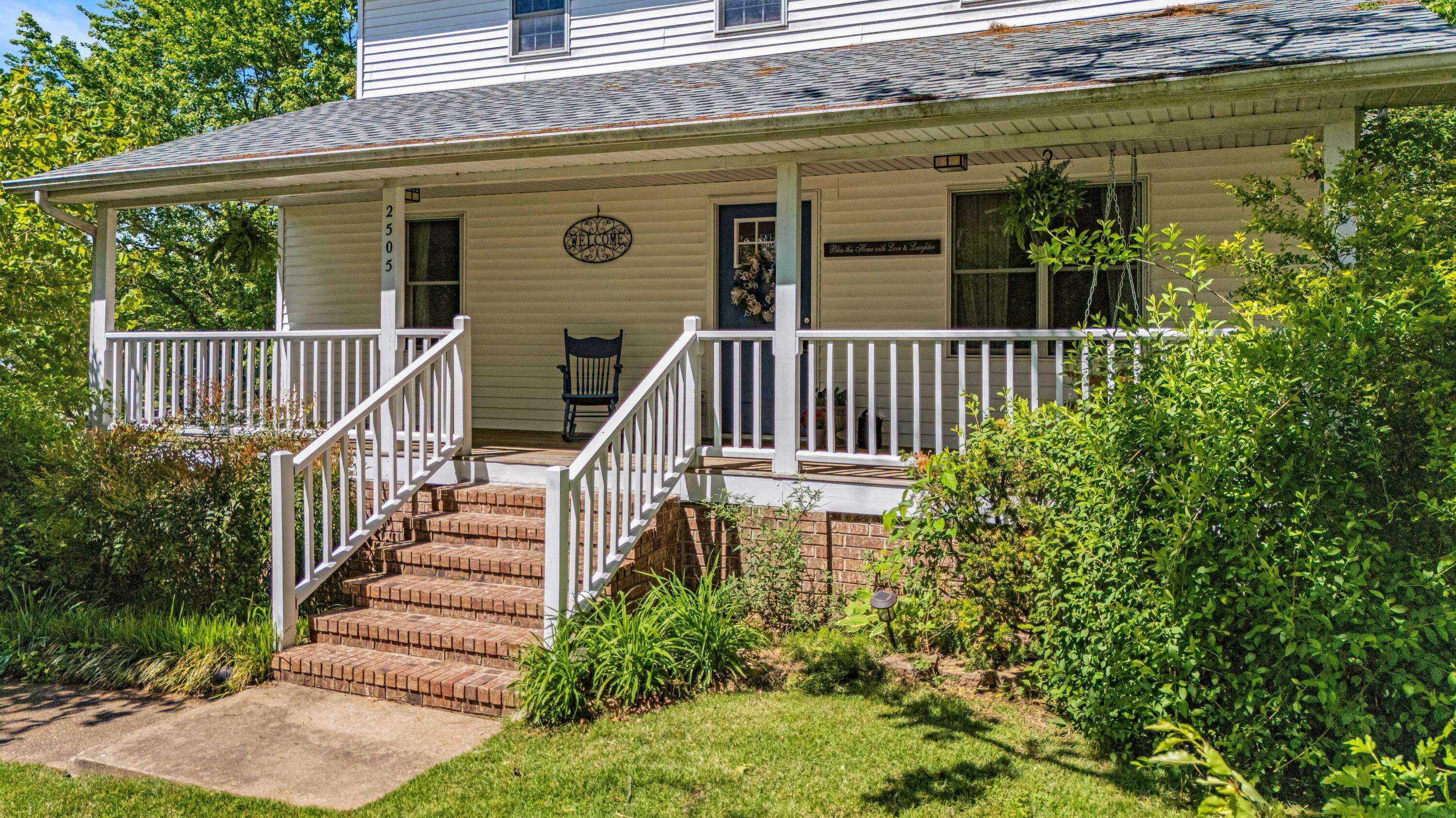 West Plains, MO 65775,2505 Courtney Place