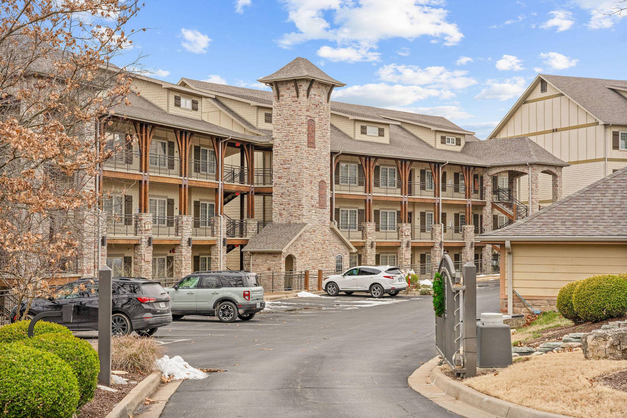 Branson, MO 65616,53 Royal Vista Drive #205