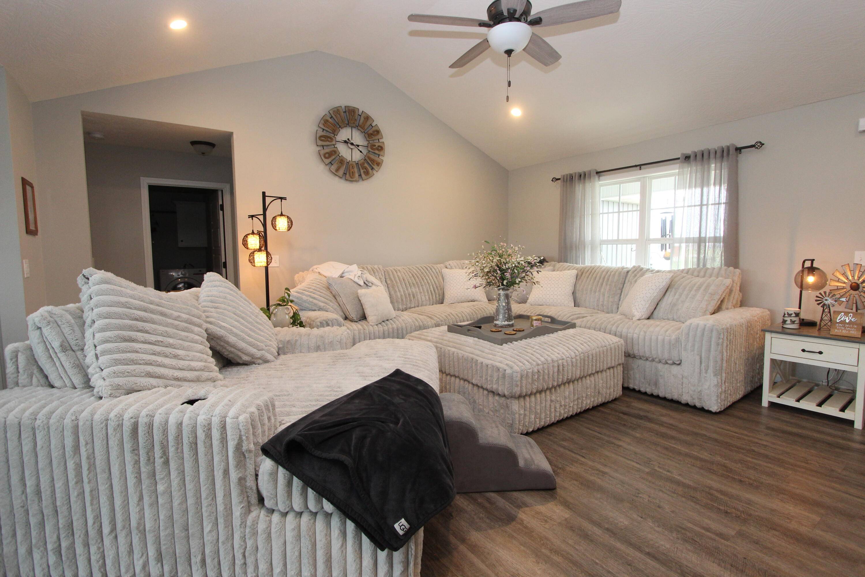 Seymour, MO 65746,284 Velma Drive