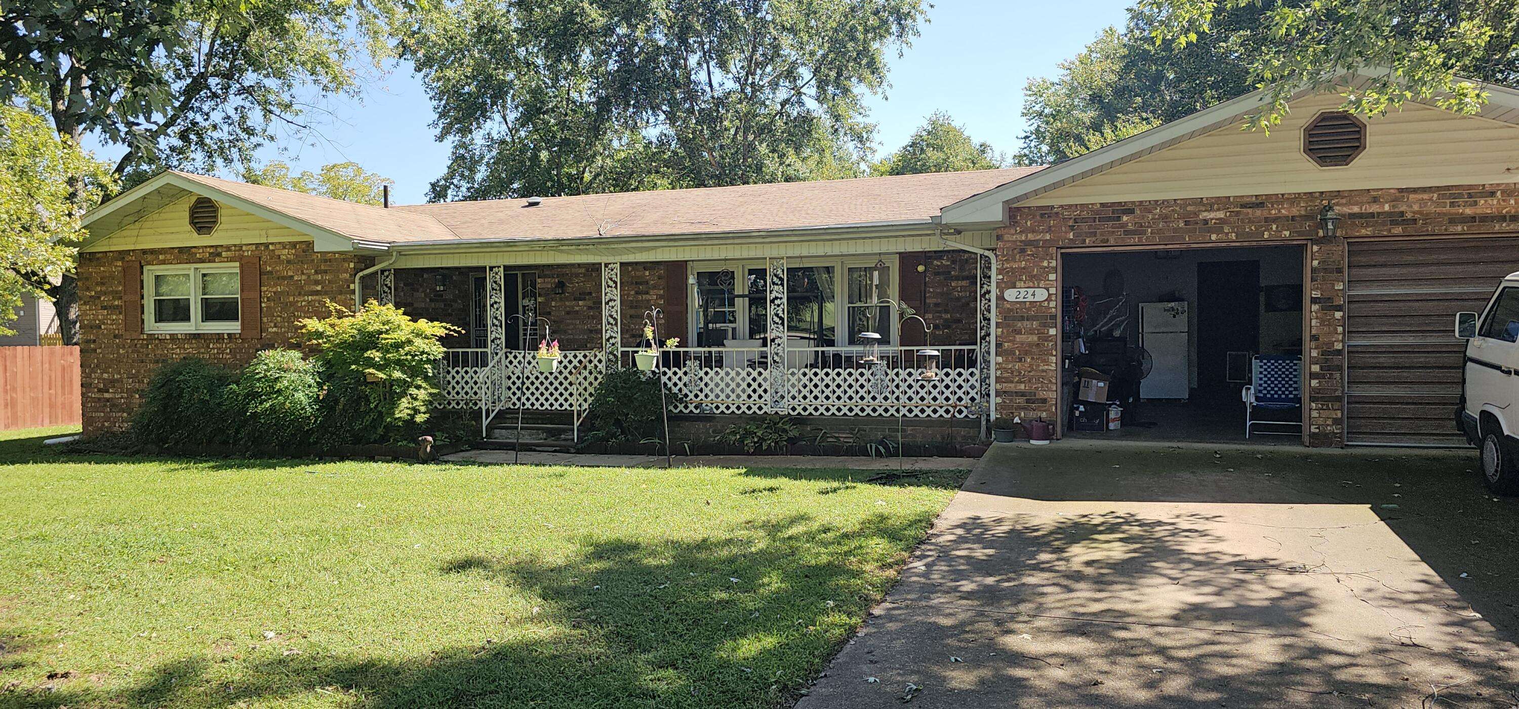 West Plains, MO 65775,224 Crawford Street