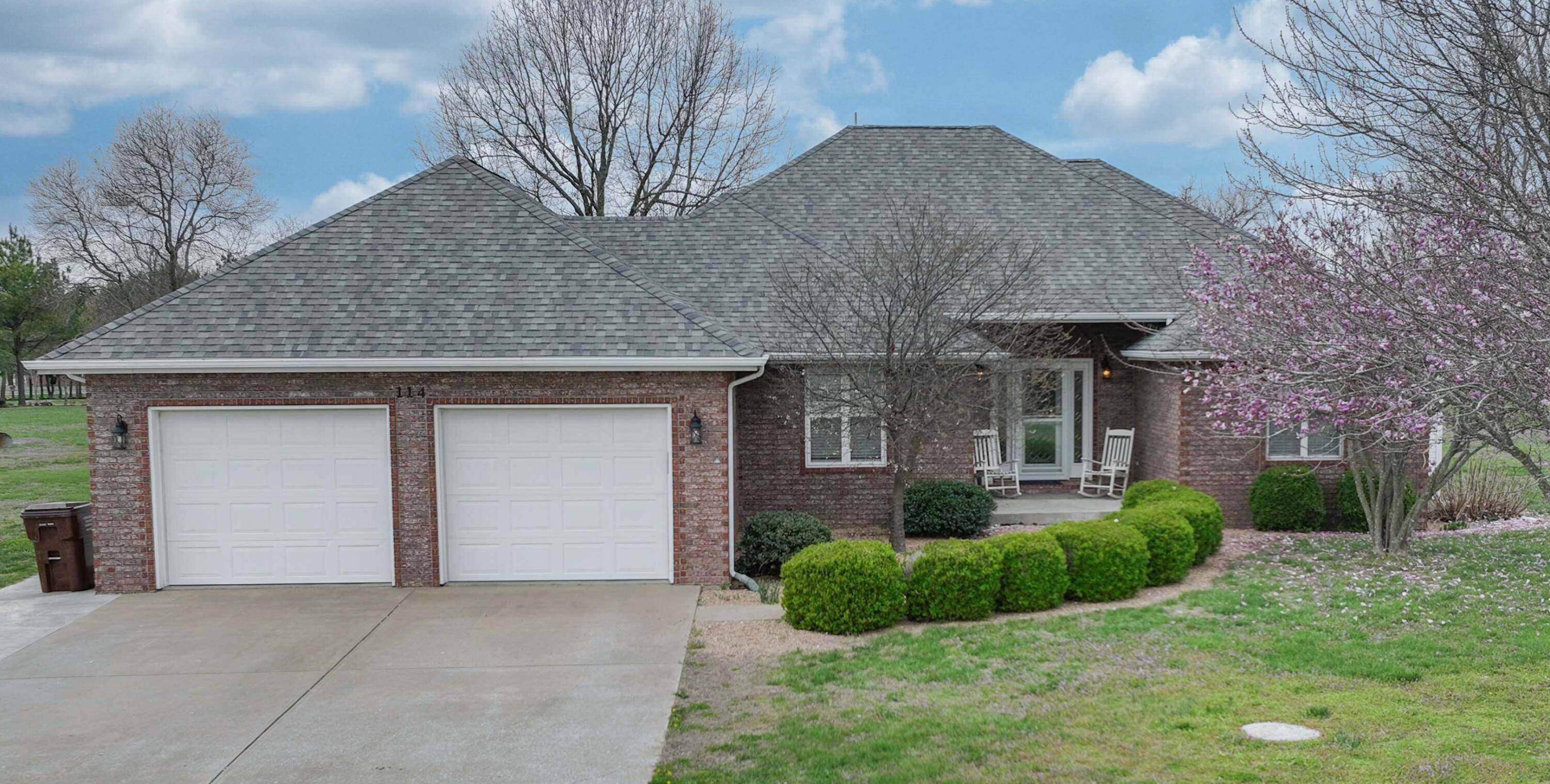 Billings, MO 65610,114 Evan Road