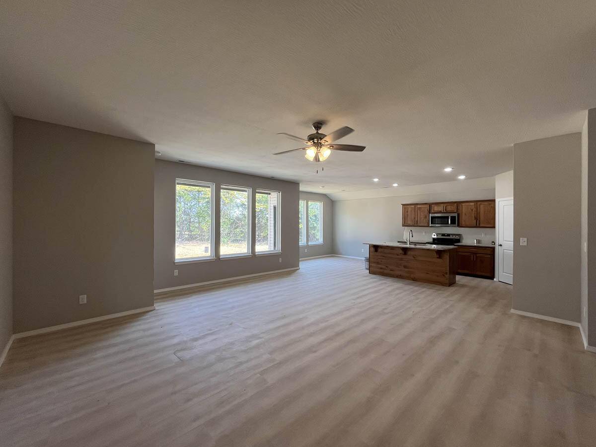 Marshfield, MO 65706,718 Swiss Road