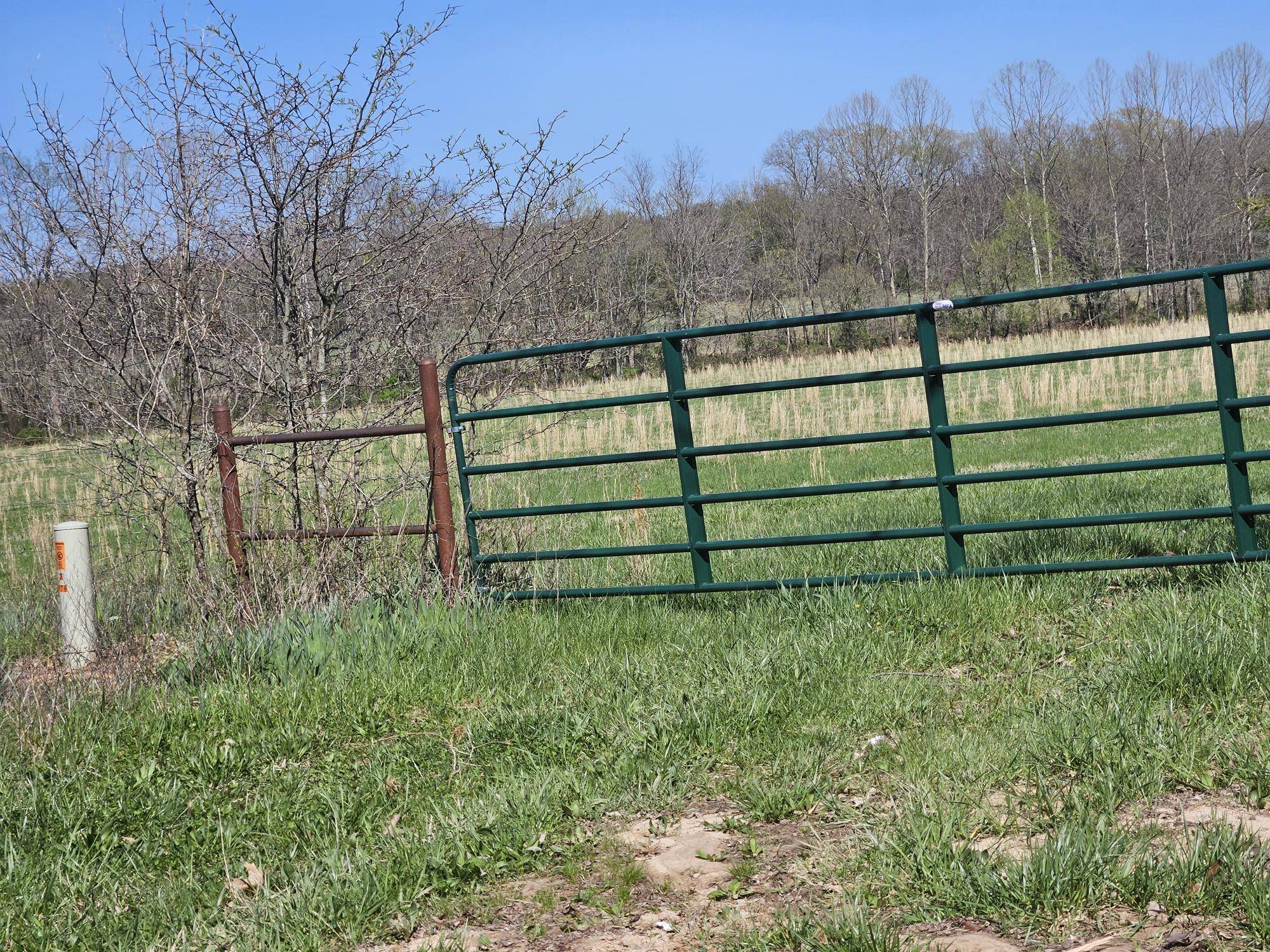West Plains, MO 65775,000 County Road 9850