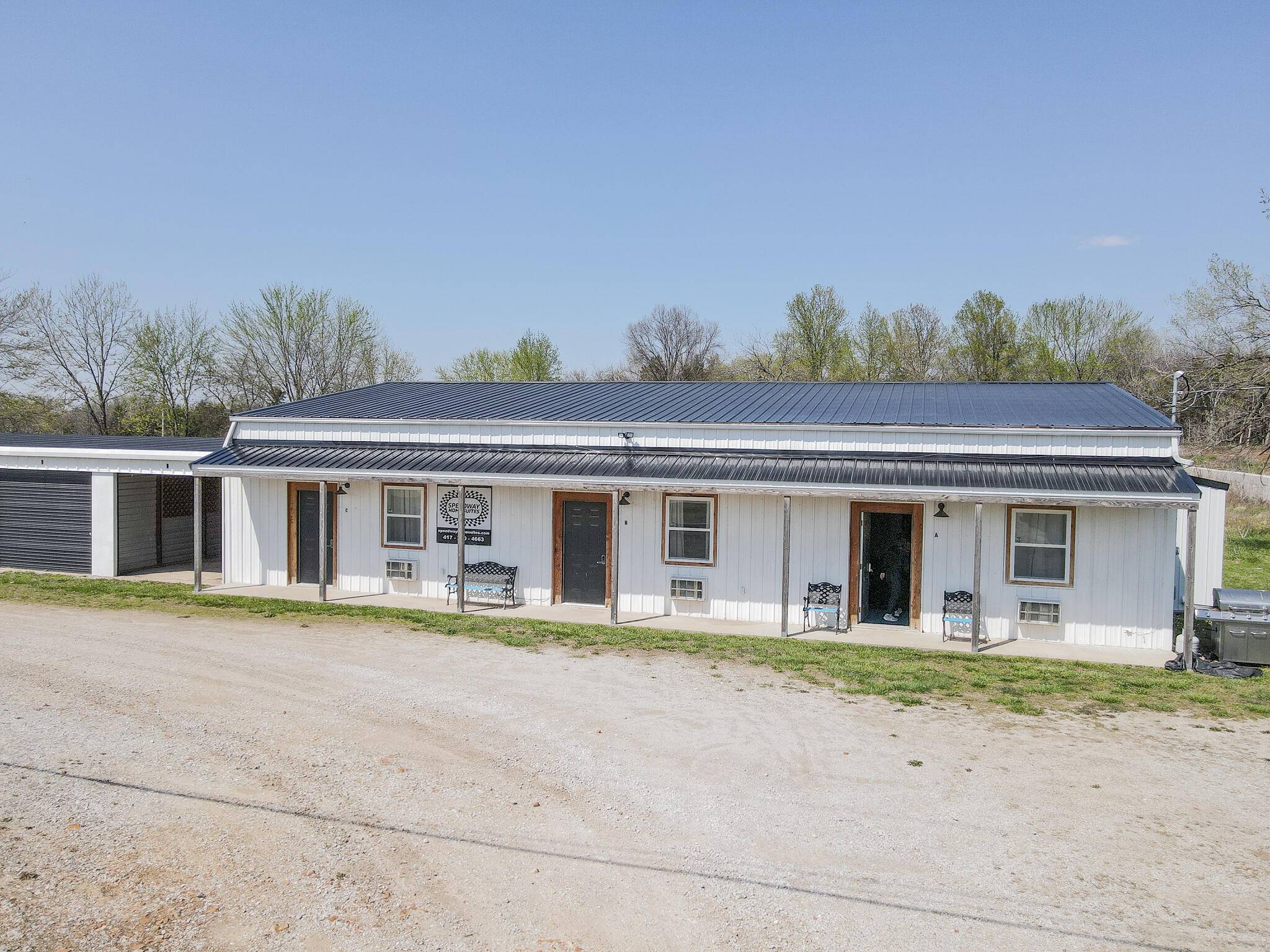 Wheatland, MO 65779,19265 Us Hwy 54