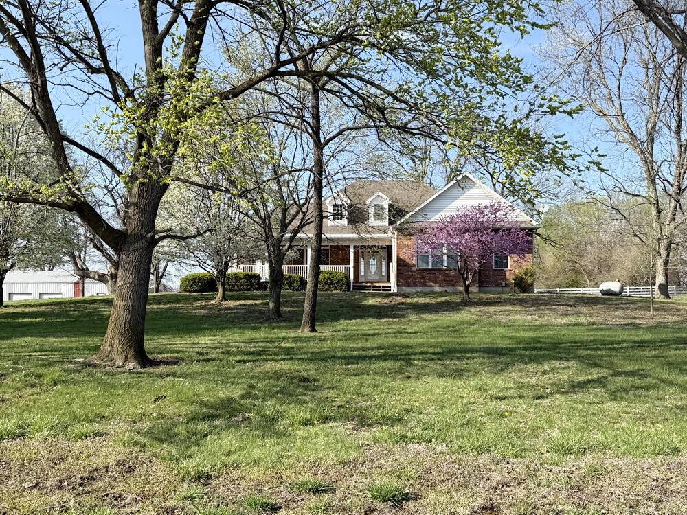 El Dorado Springs, MO 64744,2445 E Highway Bb