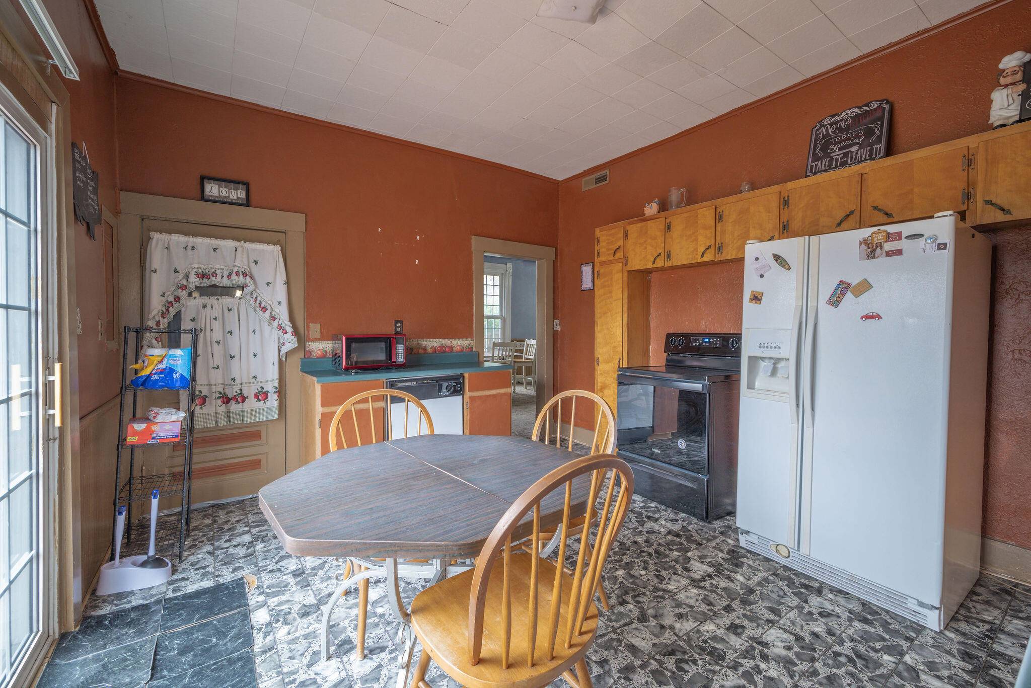 Granby, MO 64844,146 E Blow Street