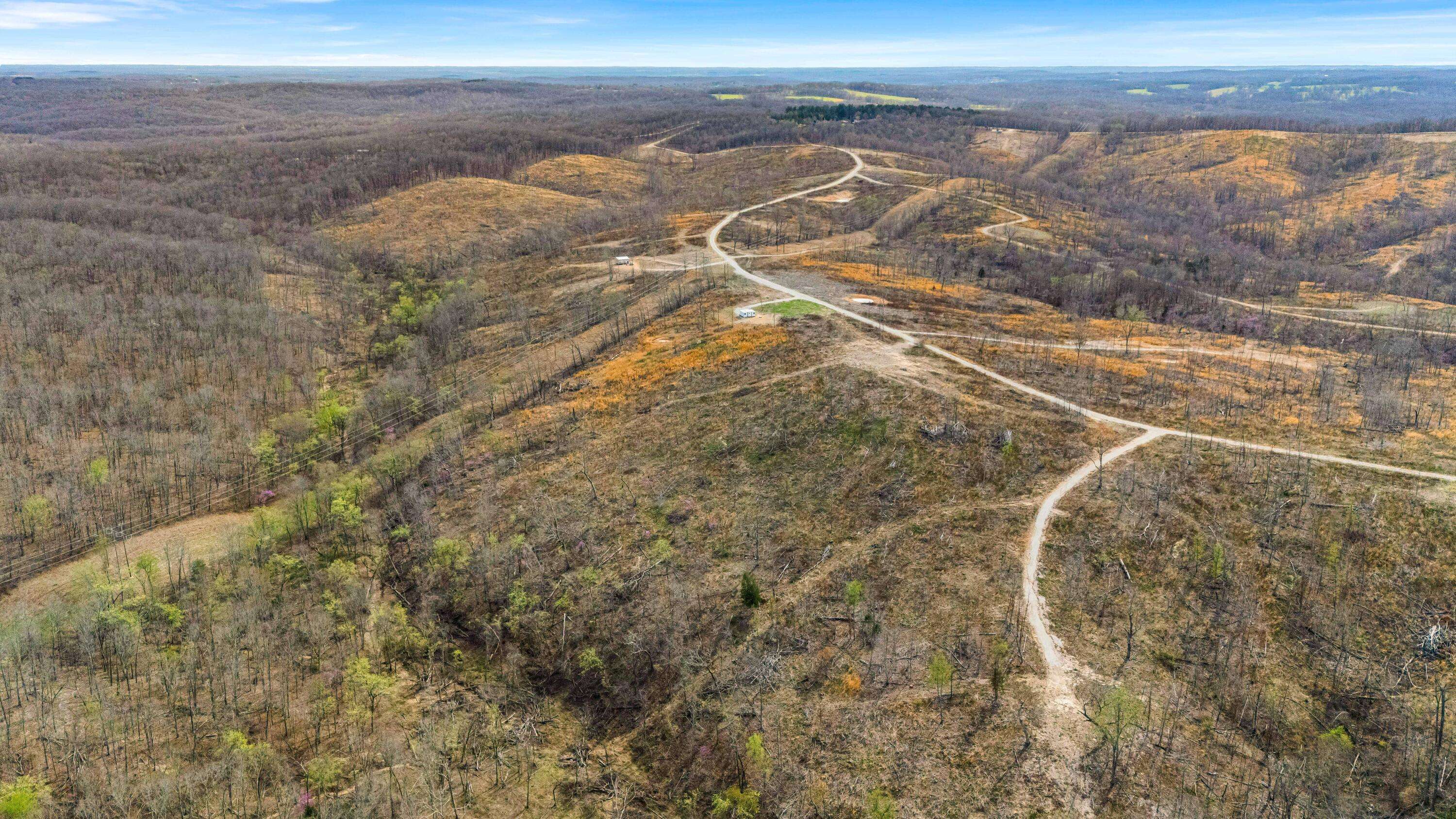 Mountain View, MO 65548,29 Wolf Creek