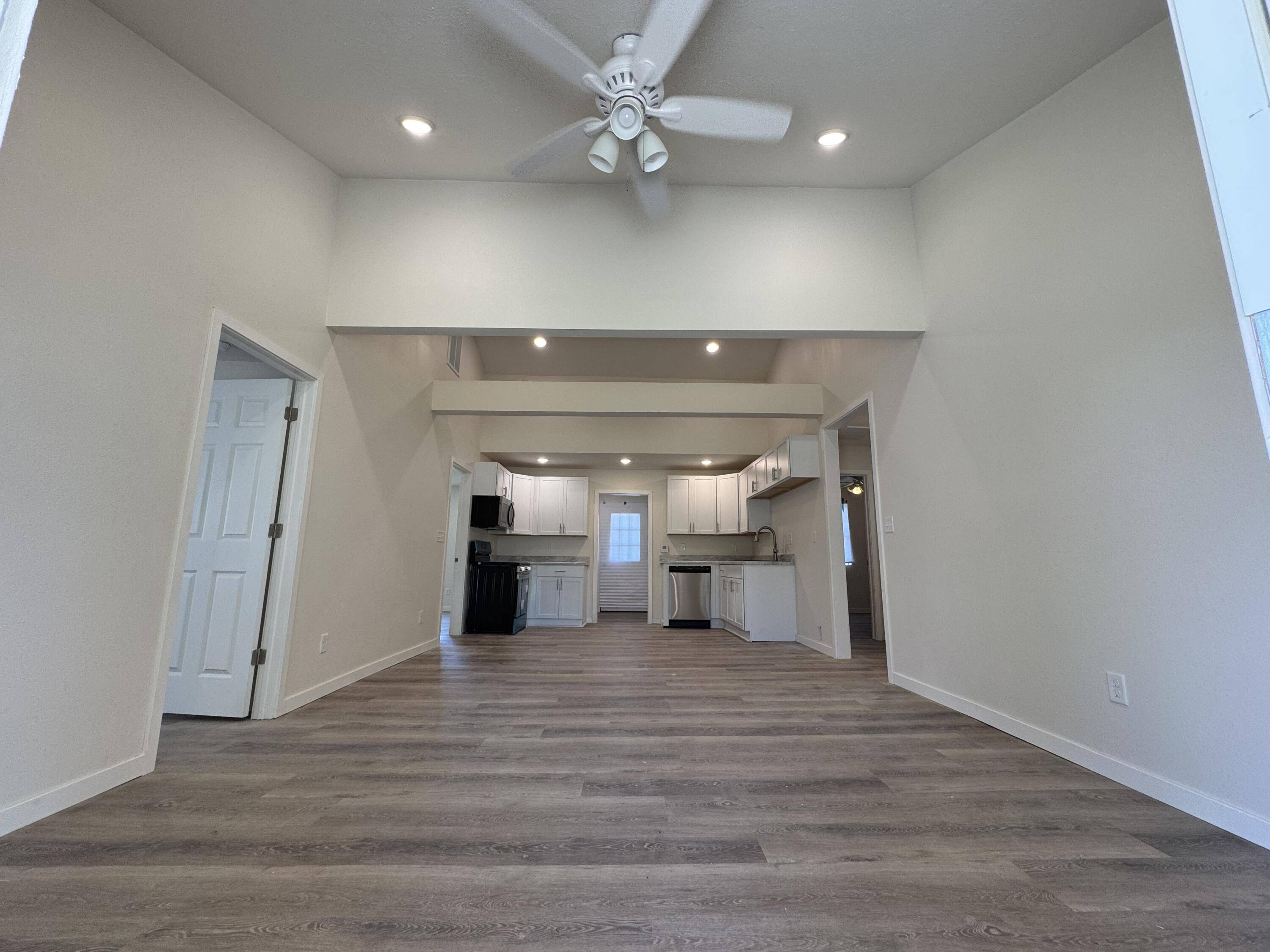 Springfield, MO 65802,2737 W Mt Vernon Street