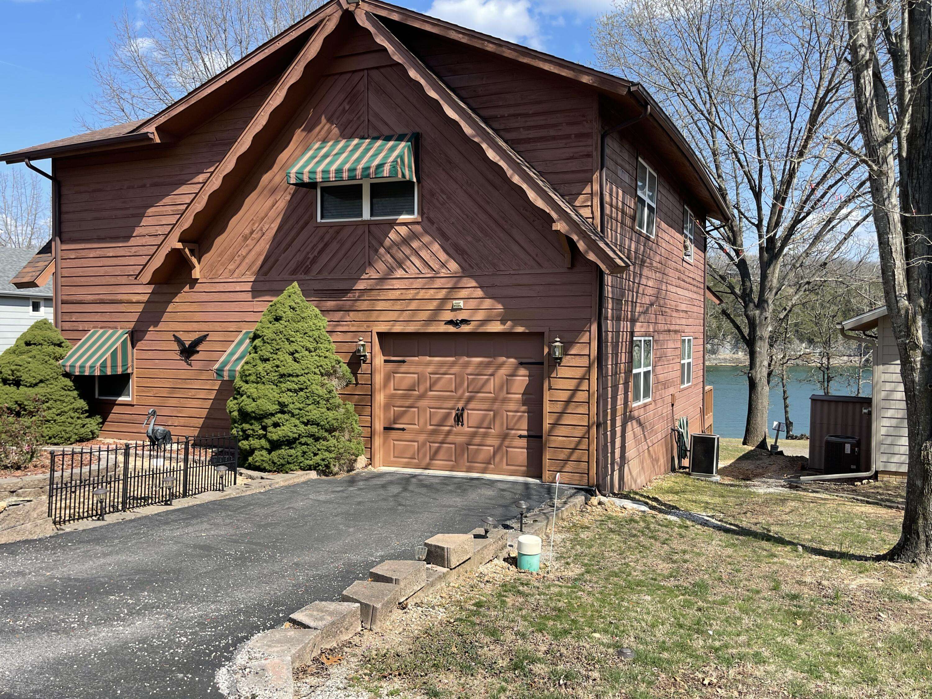 Golden, MO 65658,26975 Grizzly Lane