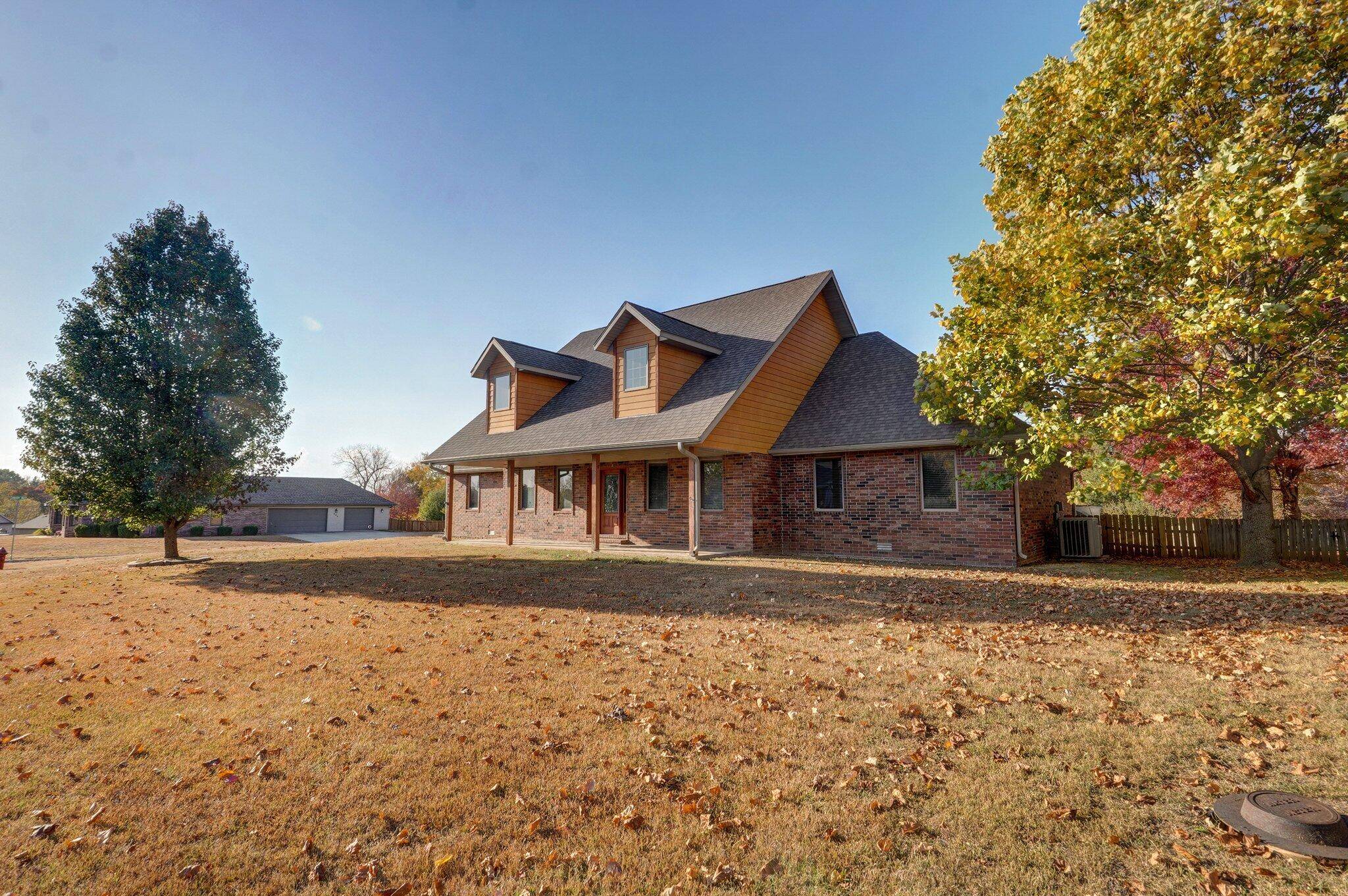 Rogersville, MO 65742,383 Shores Parkway