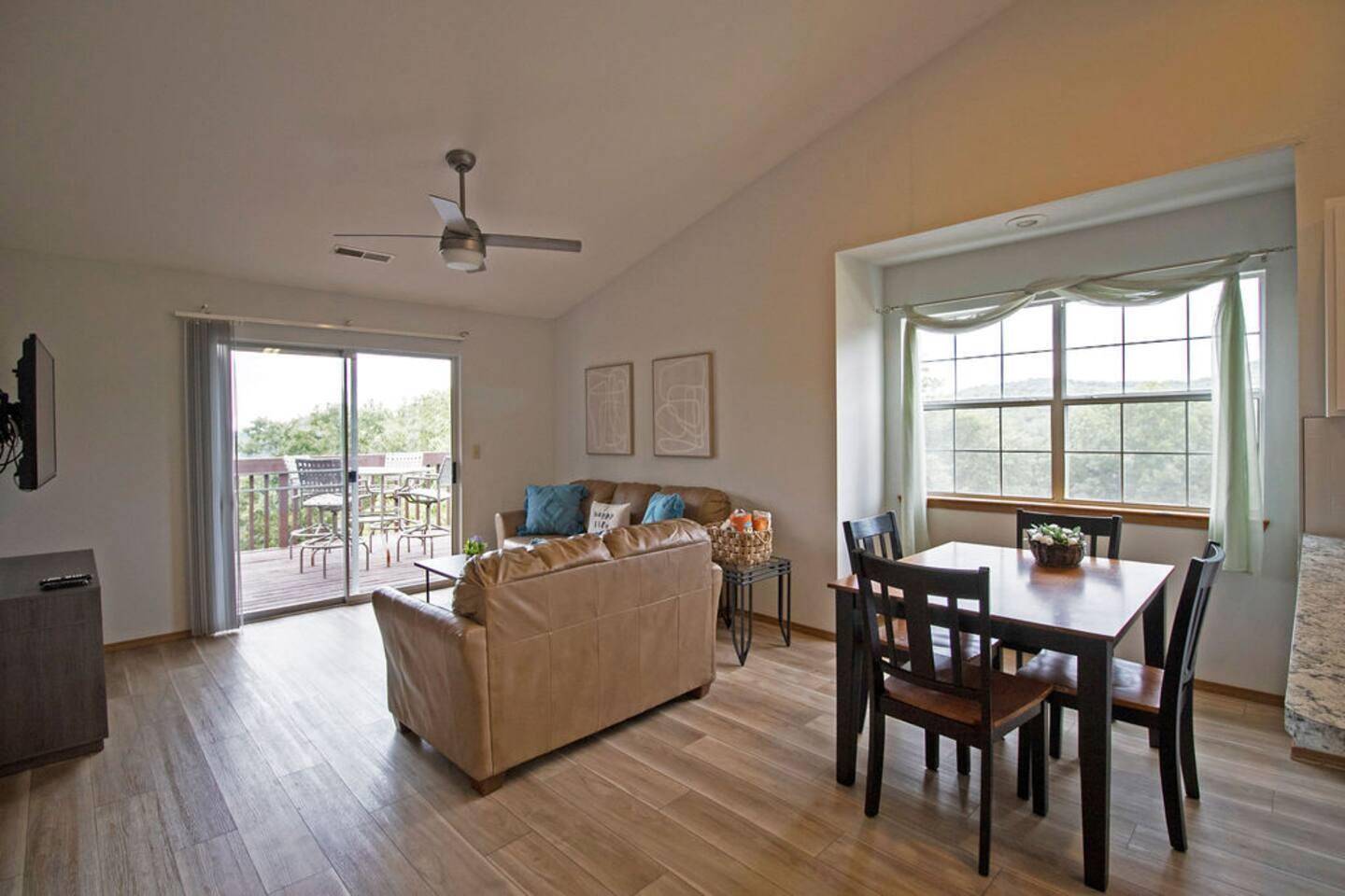 Branson, MO 65616,17 Gold Finch Drive #6