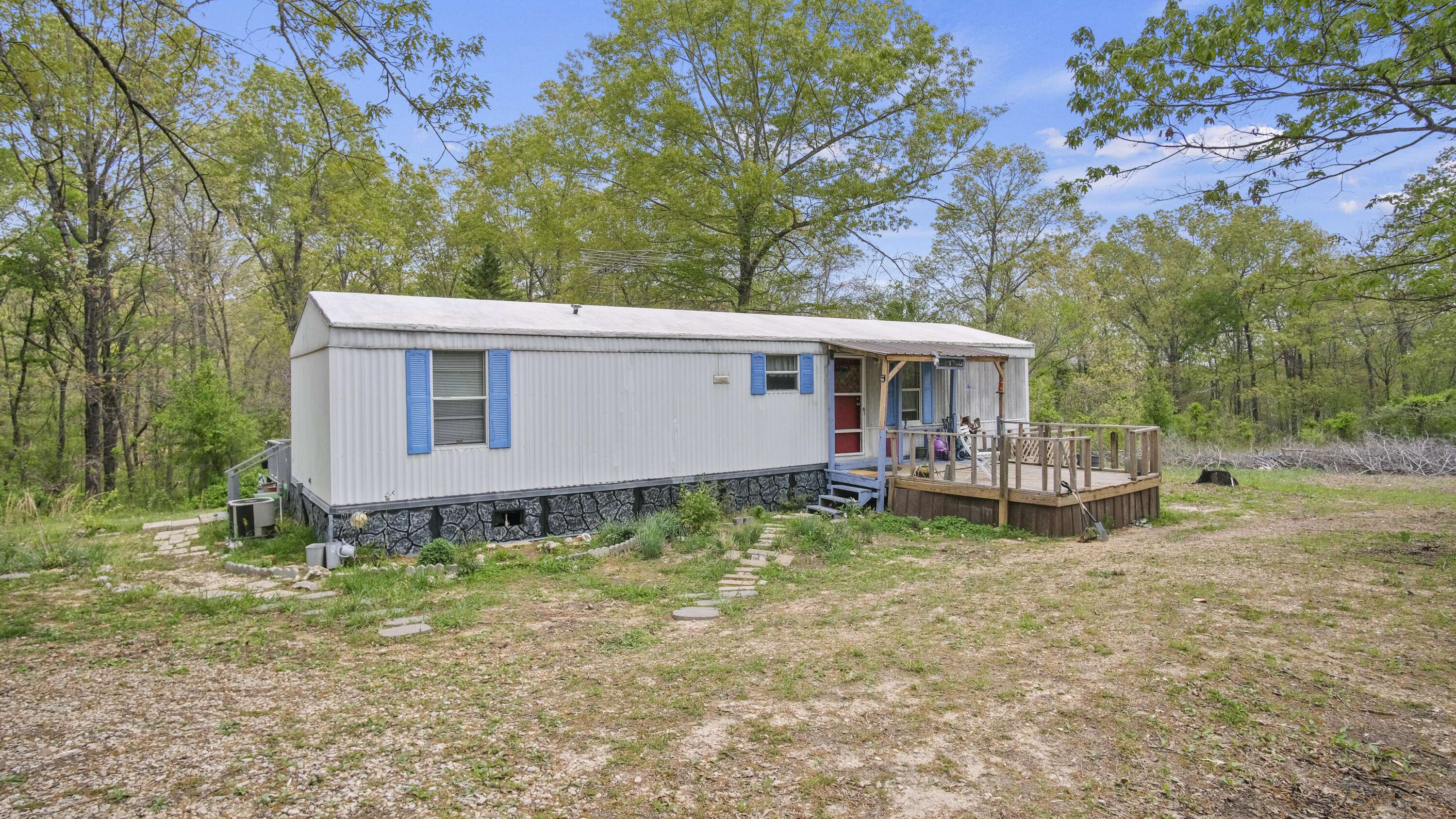 Thayer, MO 65791,300 Southwest Drive