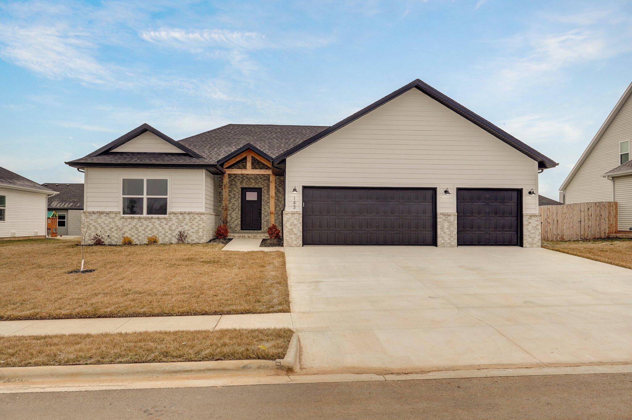 Republic, MO 65738,143 E Cowling Street