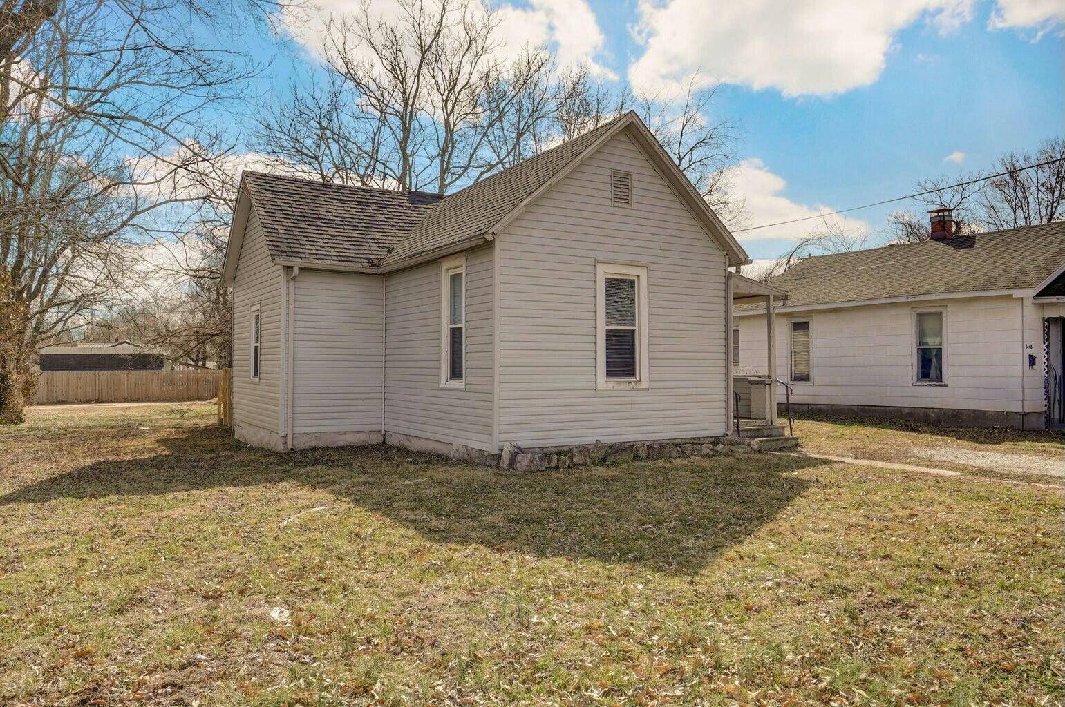 Springfield, MO 65803,1452 East Florida Street