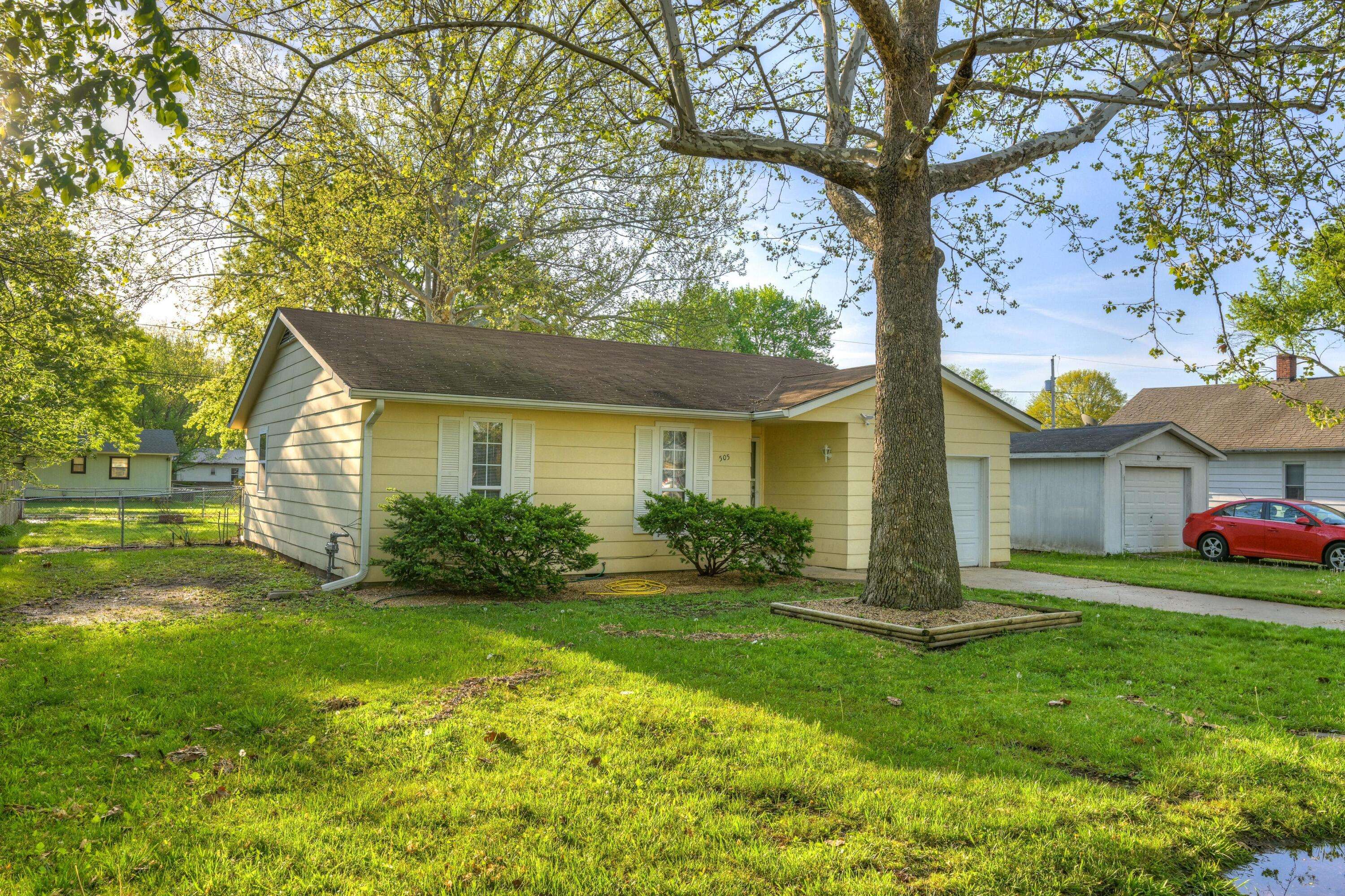 Duenweg, MO 64841,505 Patterson Street