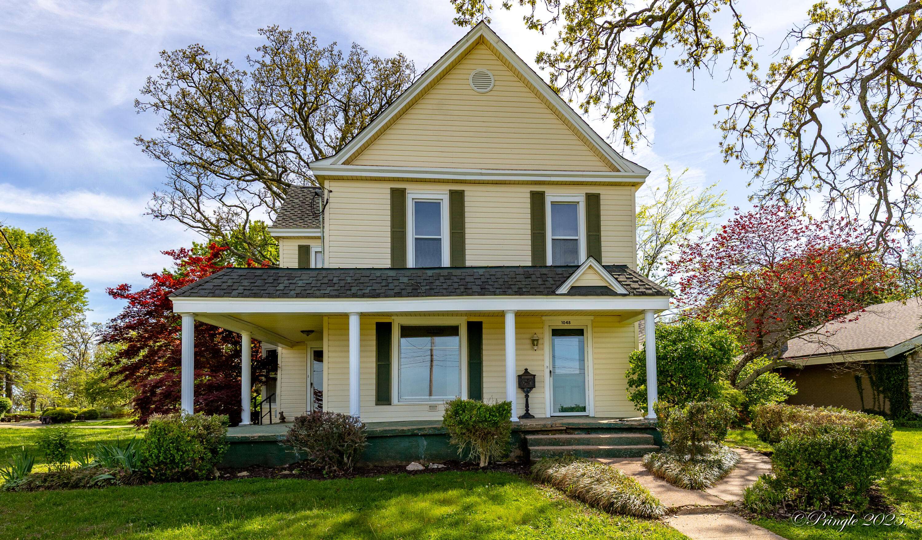West Plains, MO 65775,1048 Nichols Dr Drive