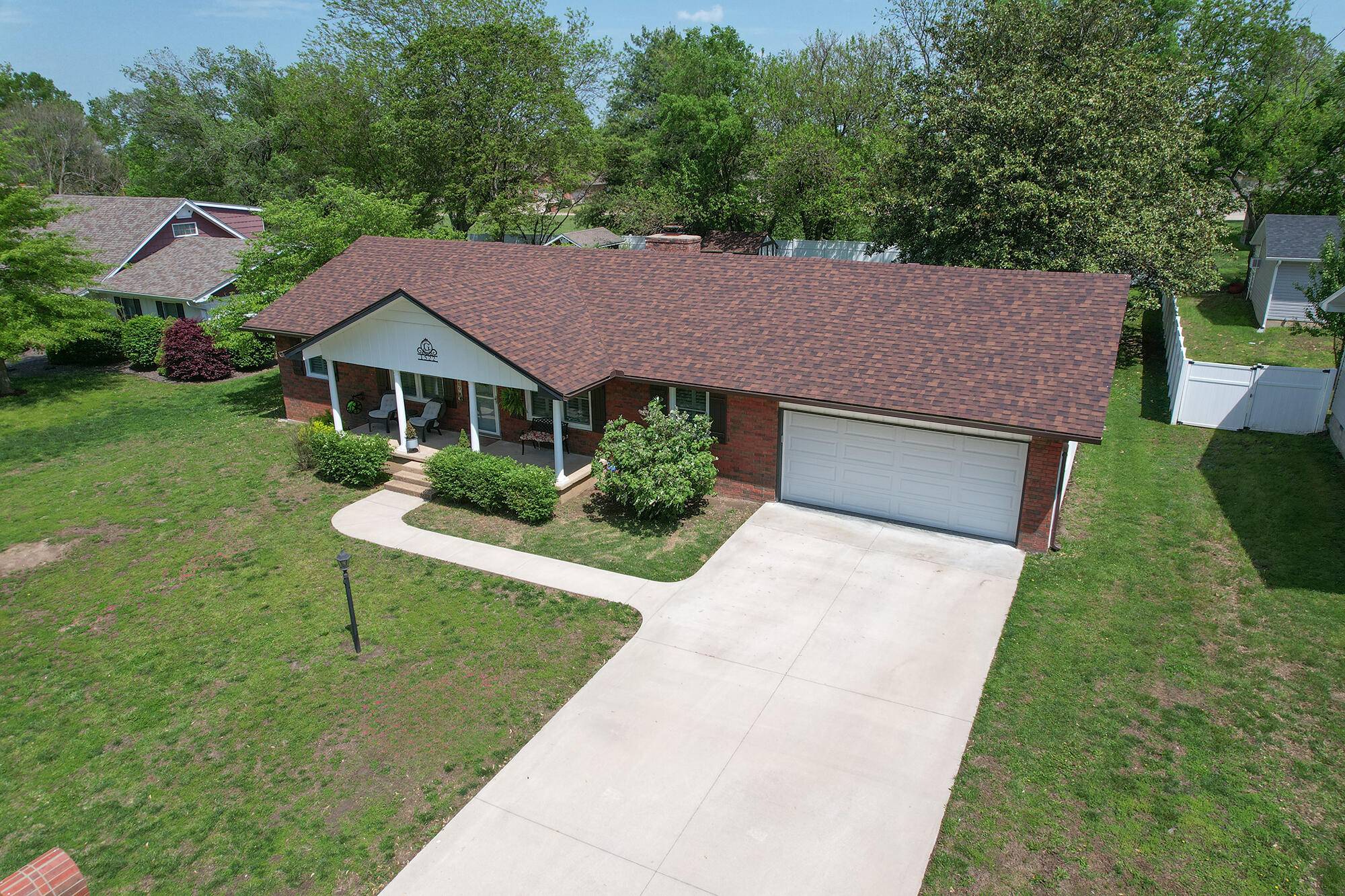 Bolivar, MO 65613,1522 S Oakland Avenue
