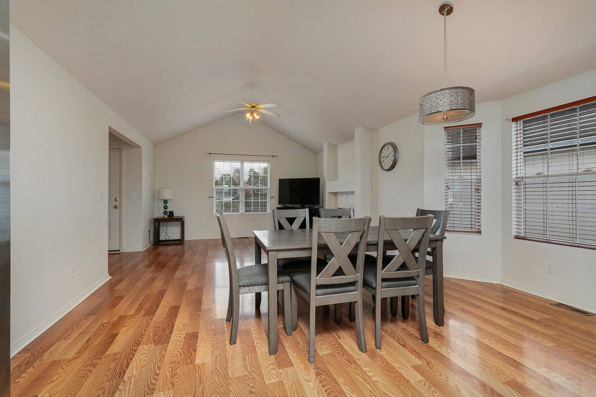 Nixa, MO 65714,937 W Birch Street