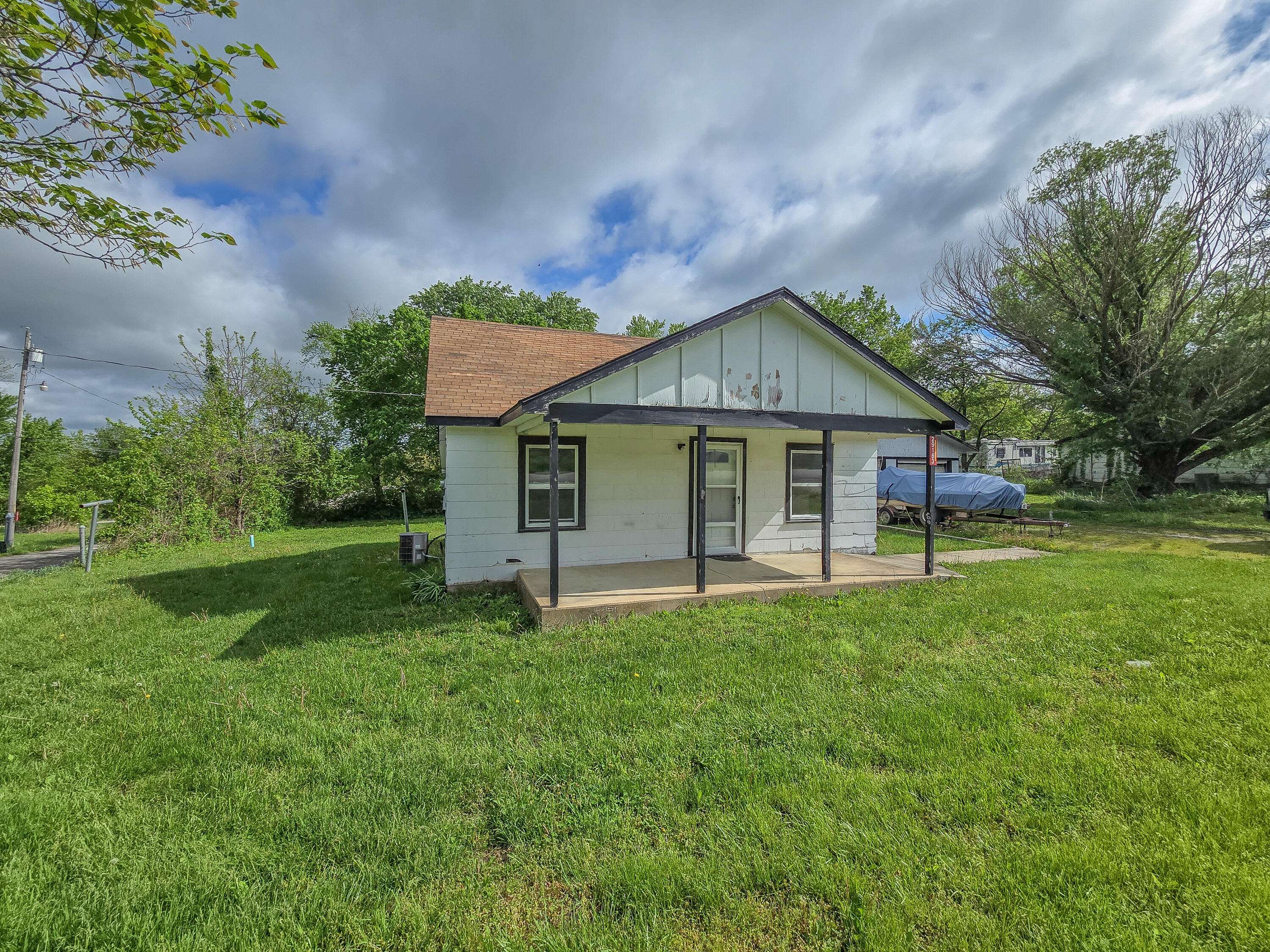 Preston, MO 65732,29163 Us Hwy 54