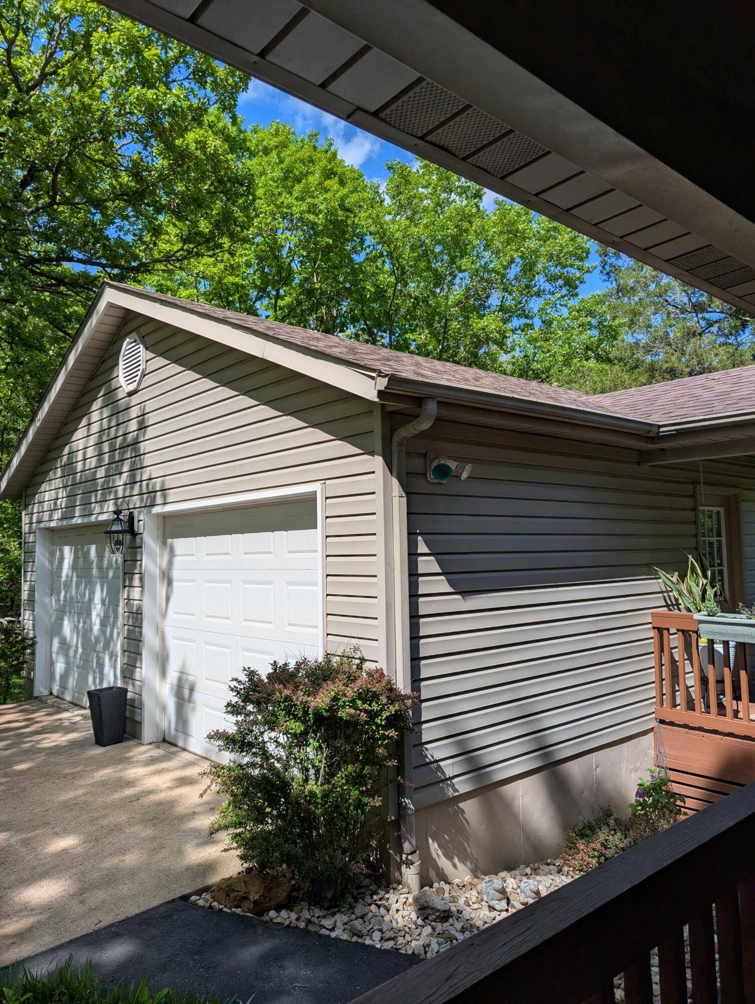 Forsyth, MO 65653,249 Mount Vernon Road