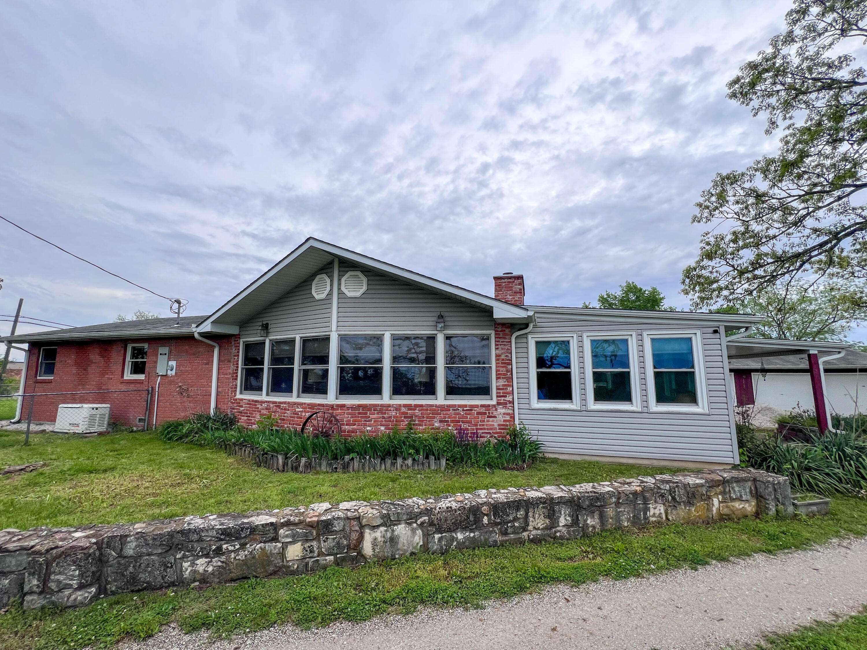 Hermitage, MO 65668,18760 Cedar Street