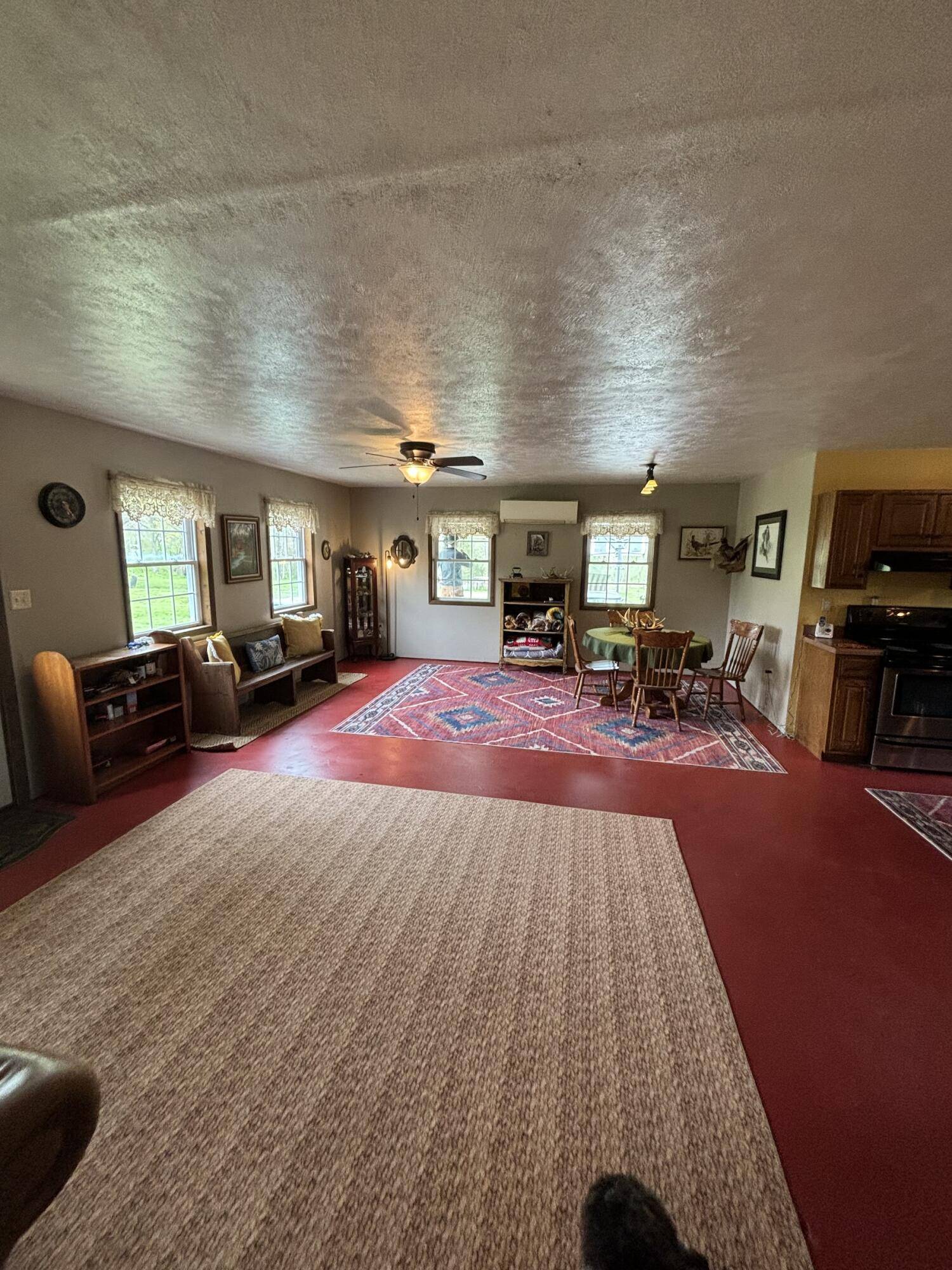 Bunker, MO 63629,3385 County Road 5615