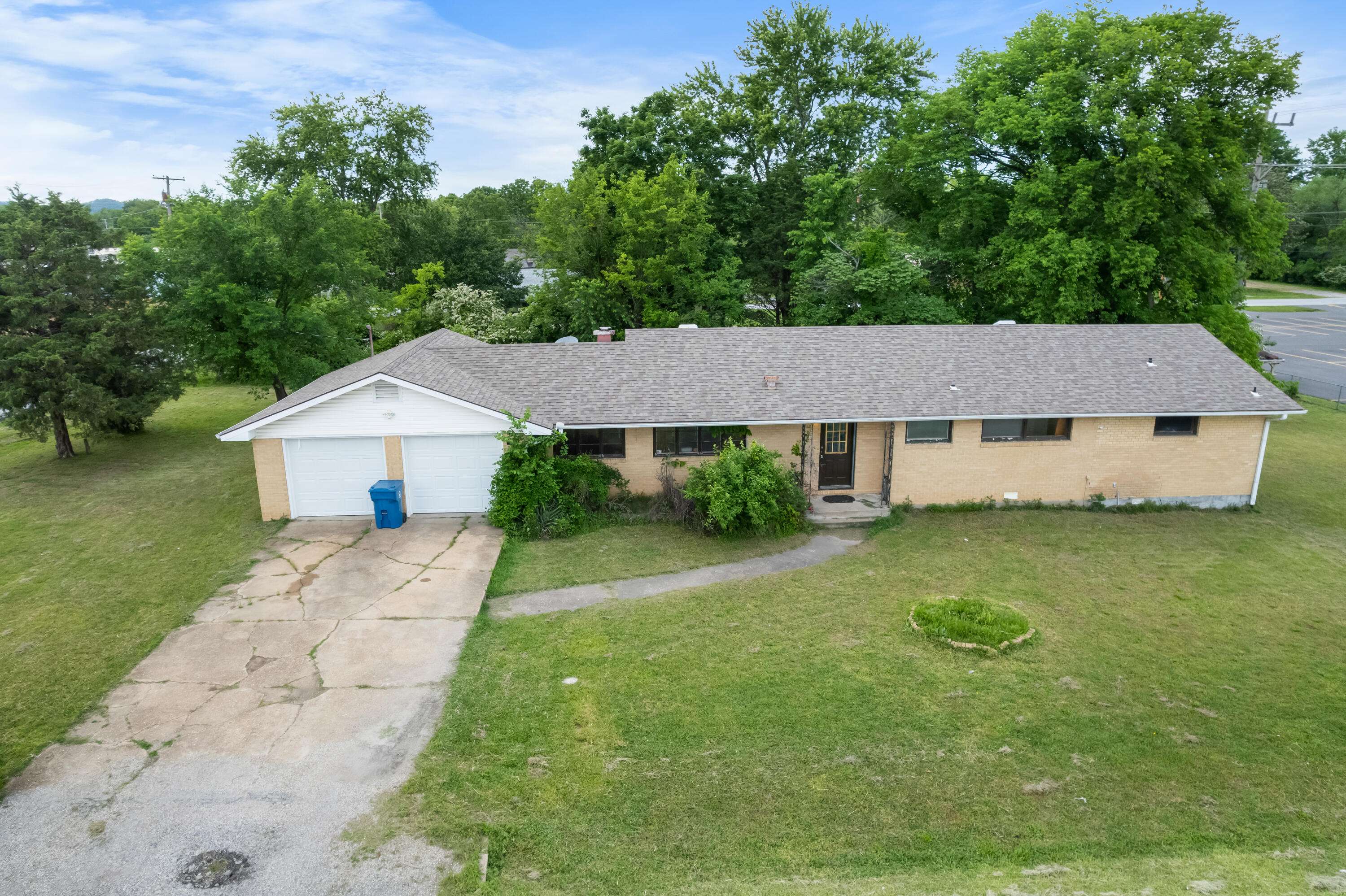 Forsyth, MO 65653,167 Coy Boulevard
