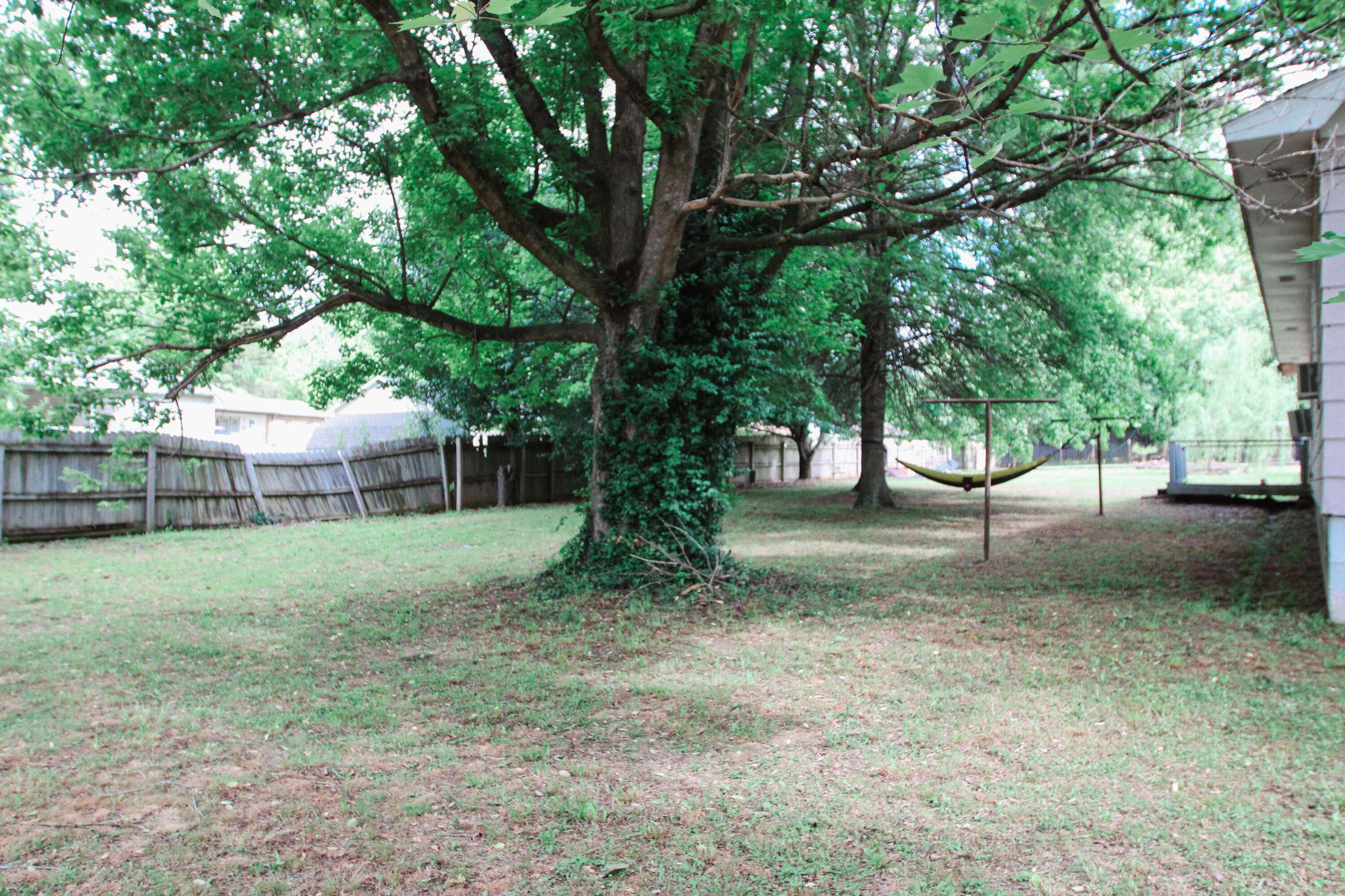 West Plains, MO 65775,9 Carte Square