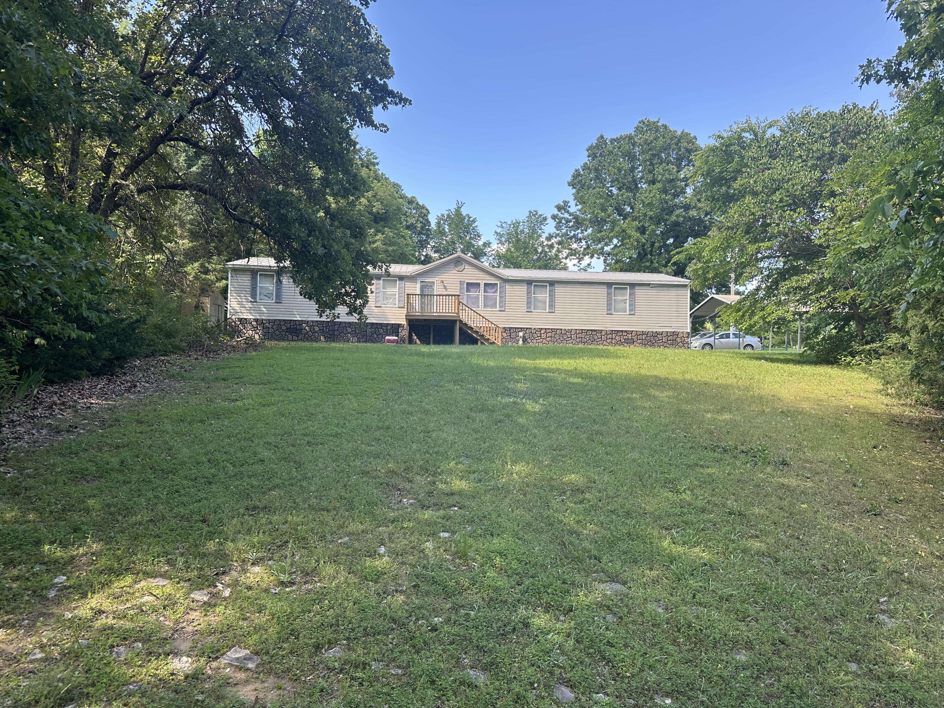 Bakersfield, MO 65609,75 Briar Patch