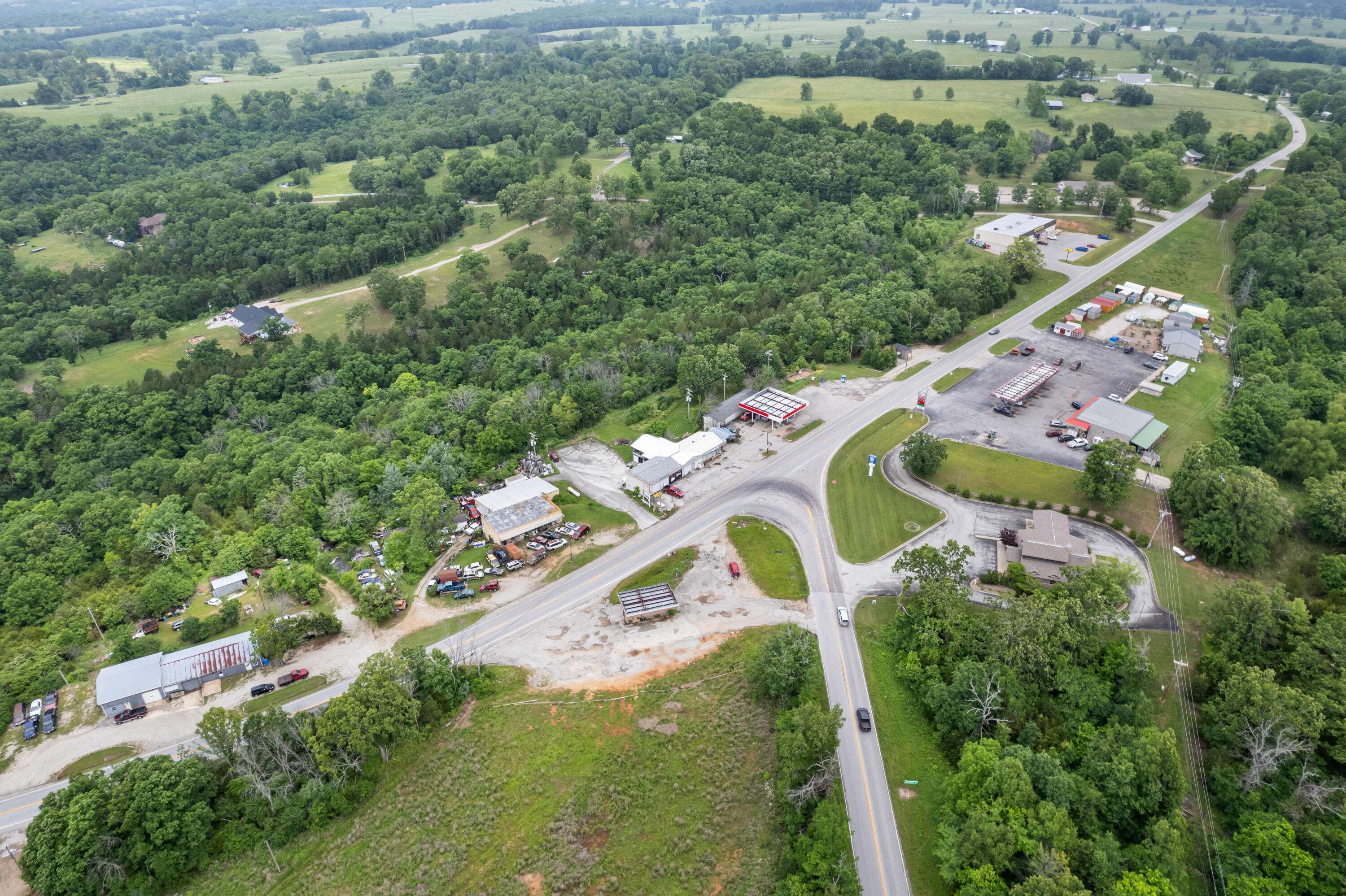 Forsyth, MO 65653,20376 Us Hwy 160