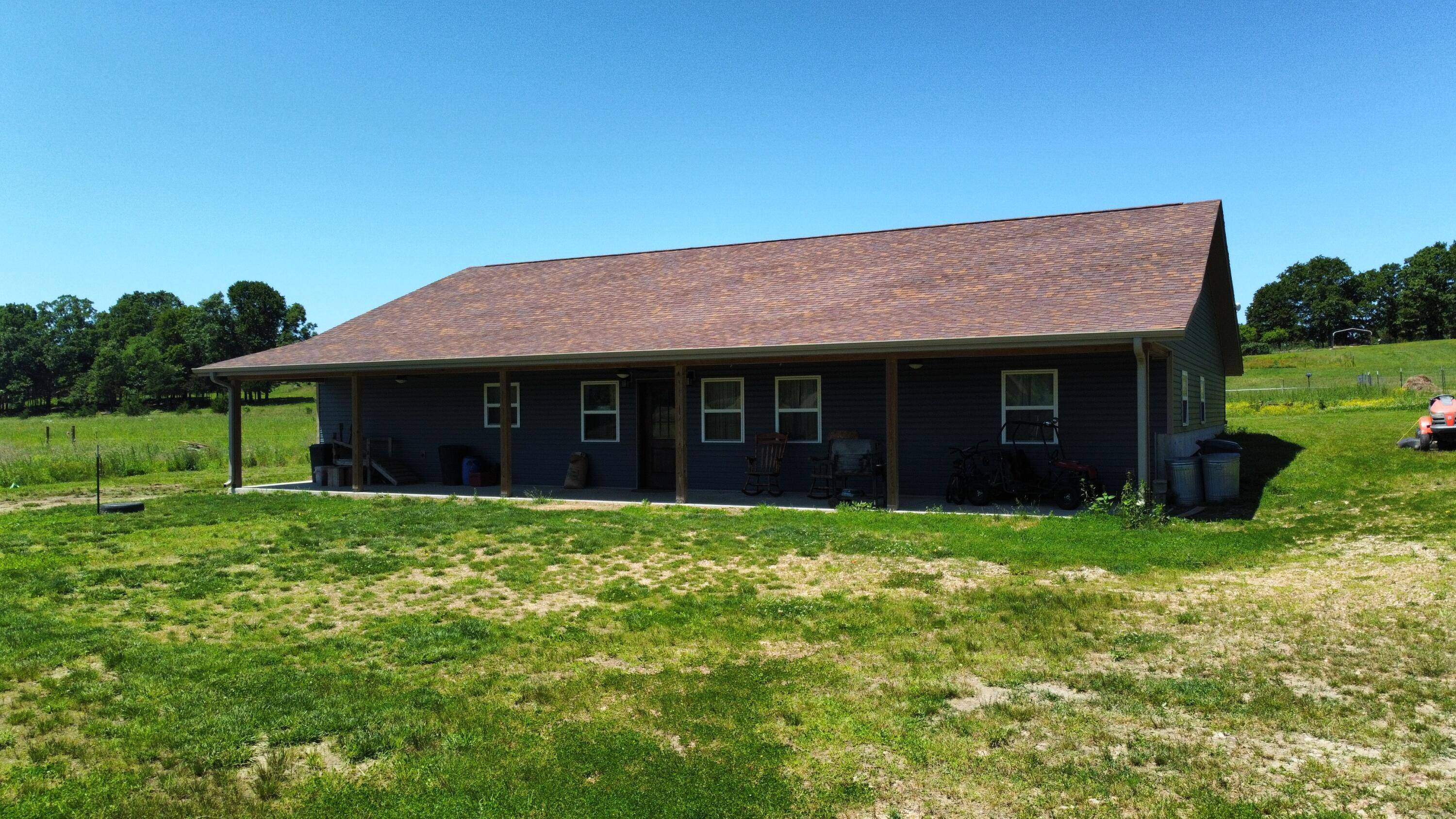 West Plains, MO 65775,8689 County Road 7110