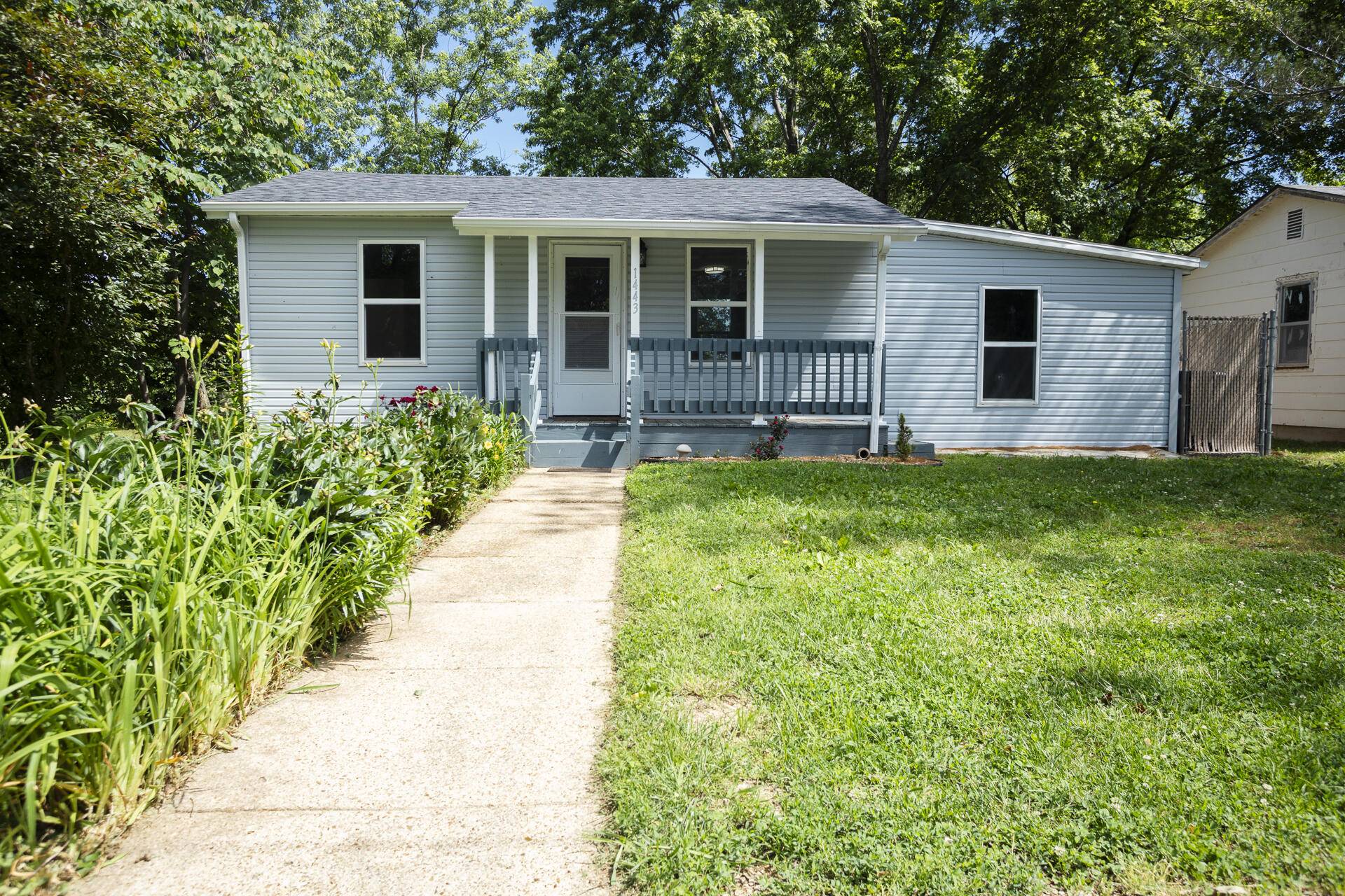 West Plains, MO 65775,1443 6th Street