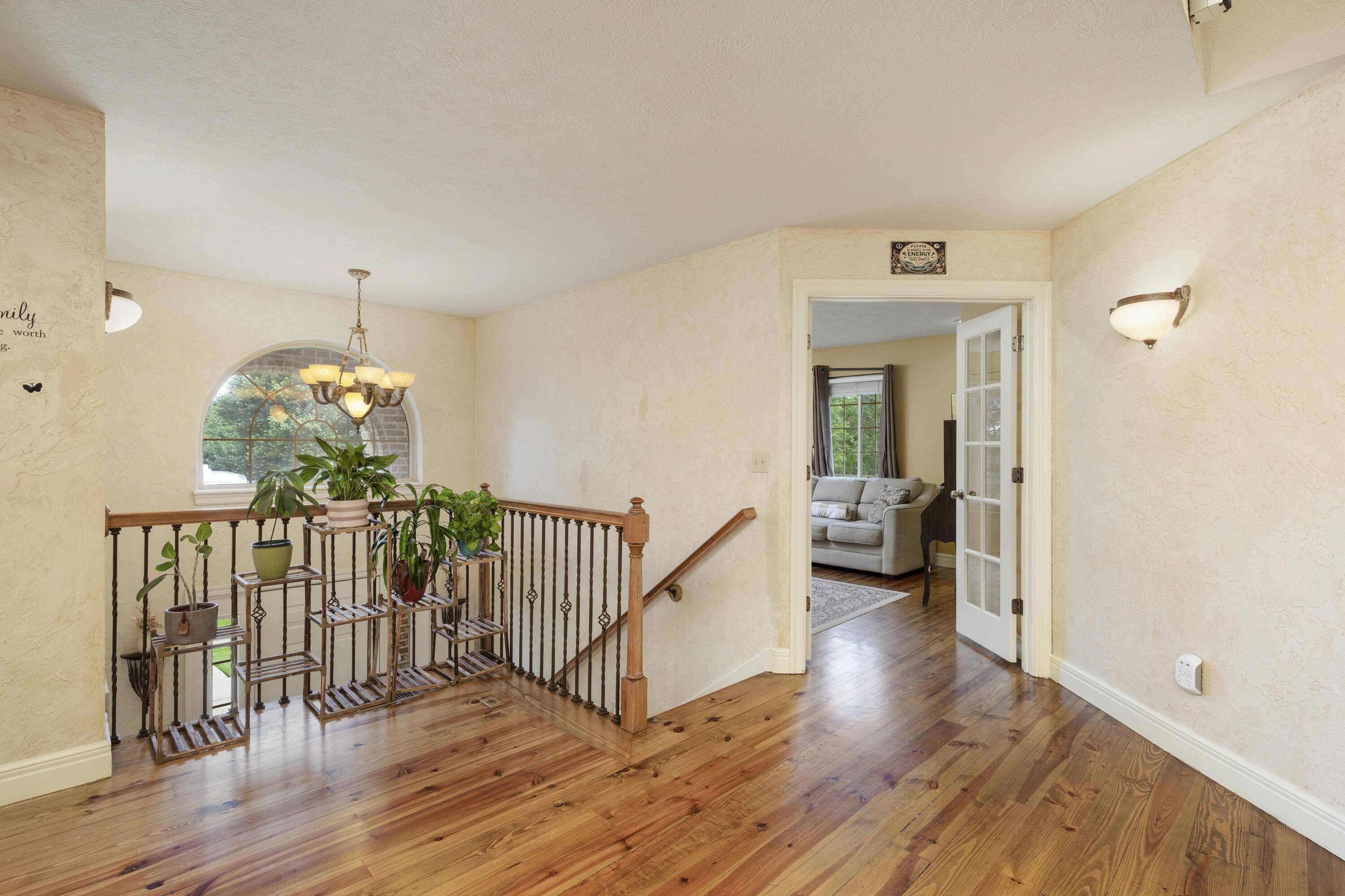 Springfield, MO 65809,608 S Yellowwood Drive
