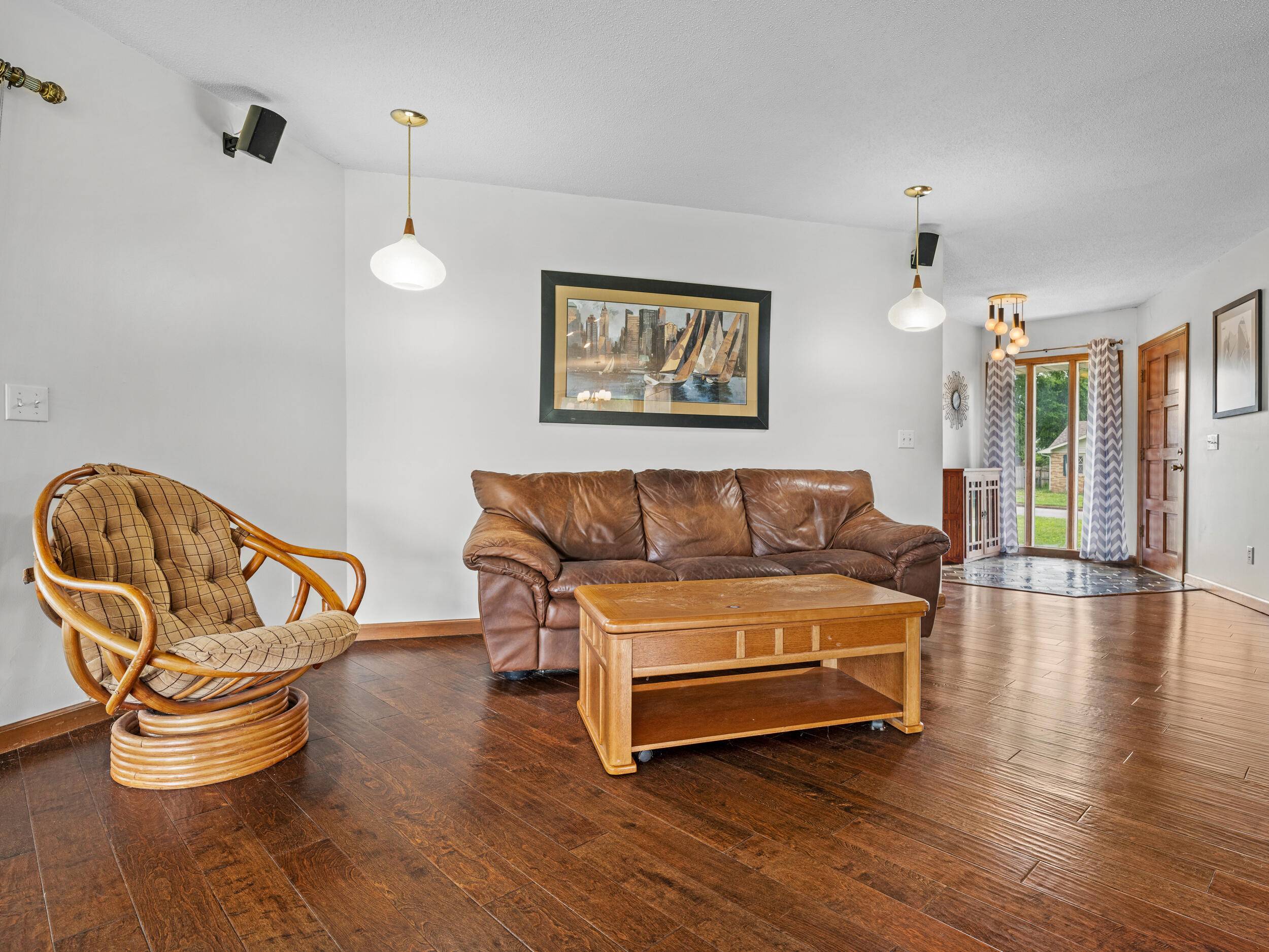 Bolivar, MO 65613,1622 Oakland Avenue