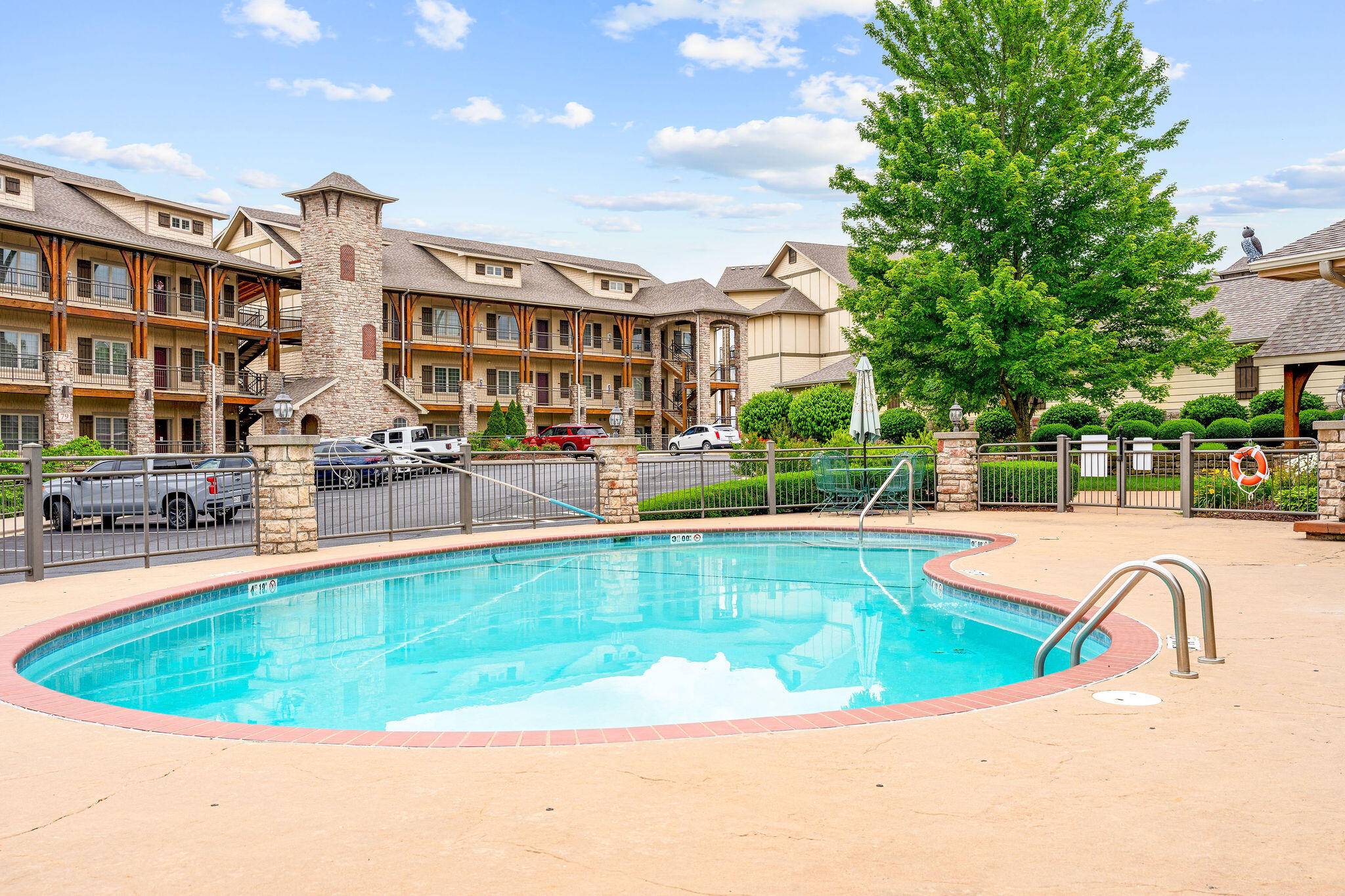 Branson, MO 65616,130 Royal Vista Drive #601