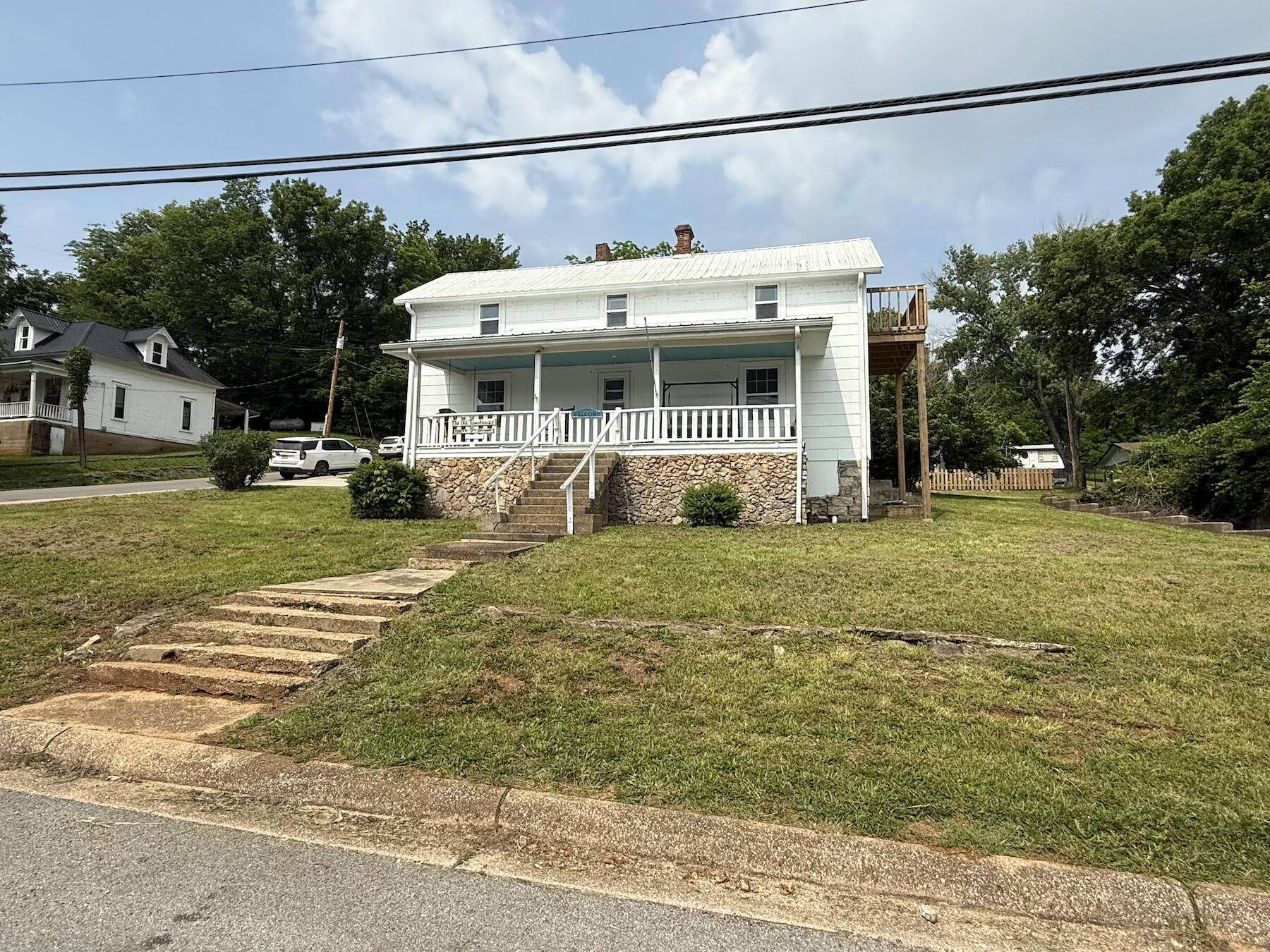 Eminence, MO 65466,18039 2nd Street