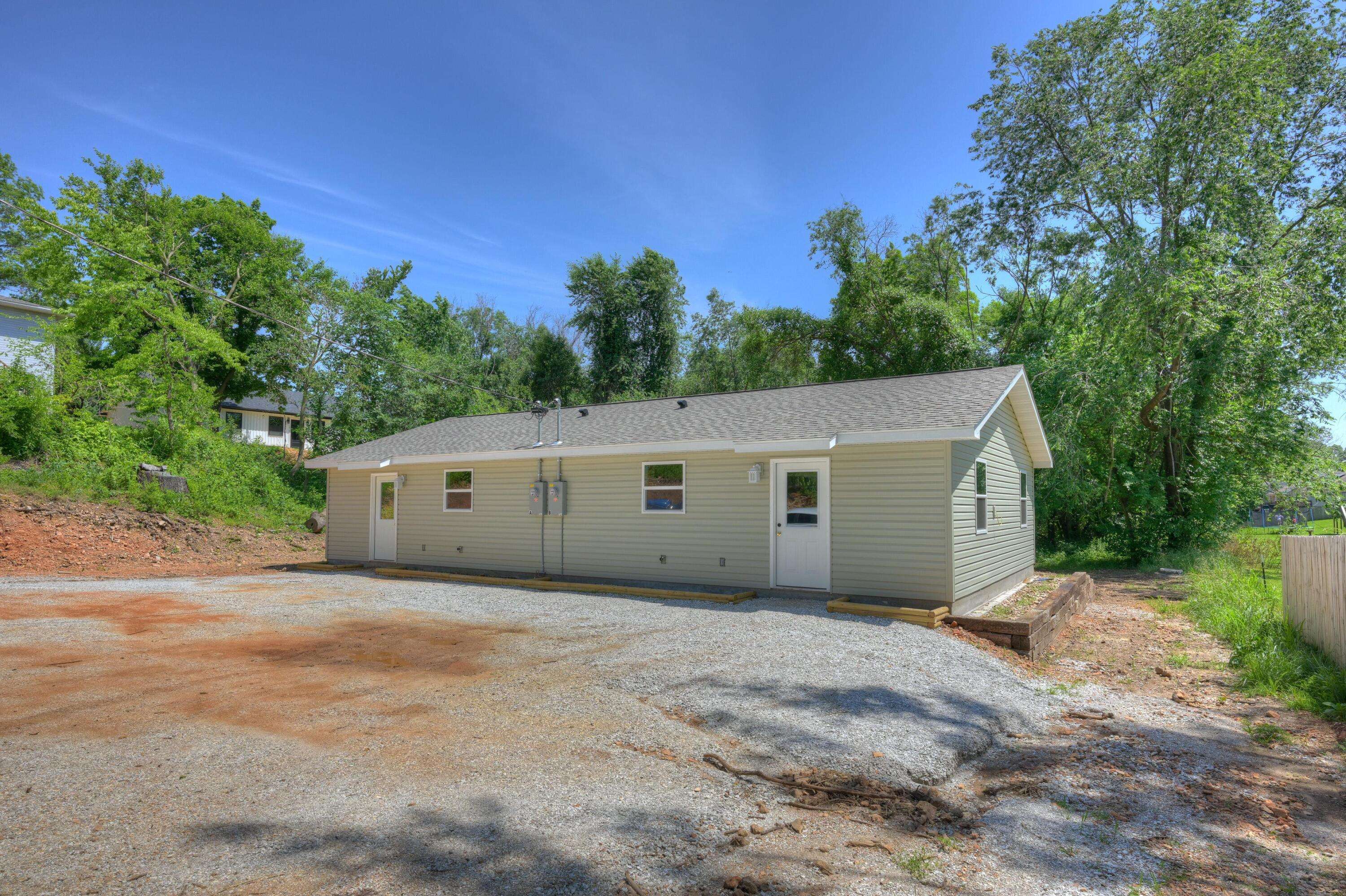 Neosho, MO 64850,1601 Ridgewood