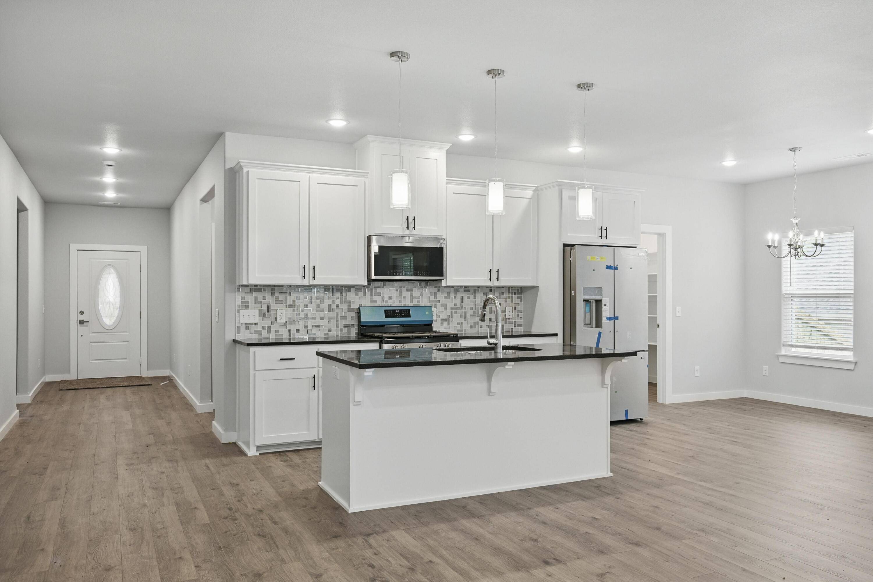 Neosho, MO 64850,406 Barton Place