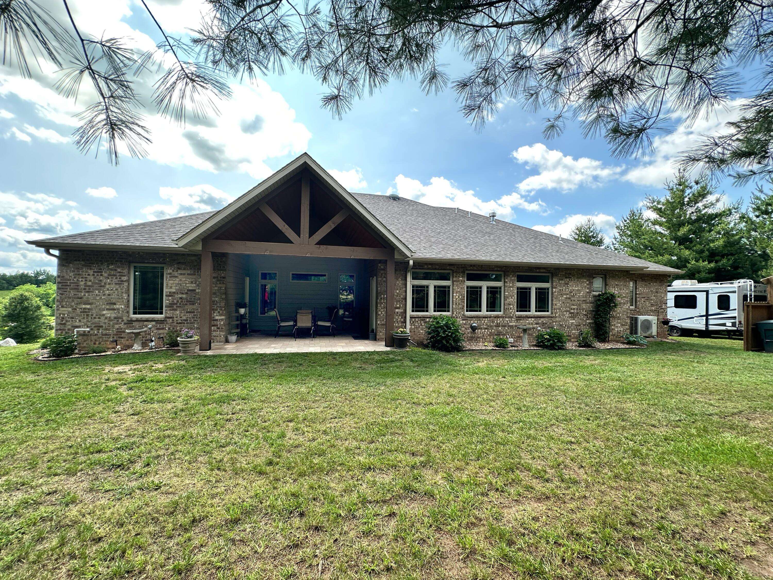 Nixa, MO 65714,1762 Hickory Ridge Circle
