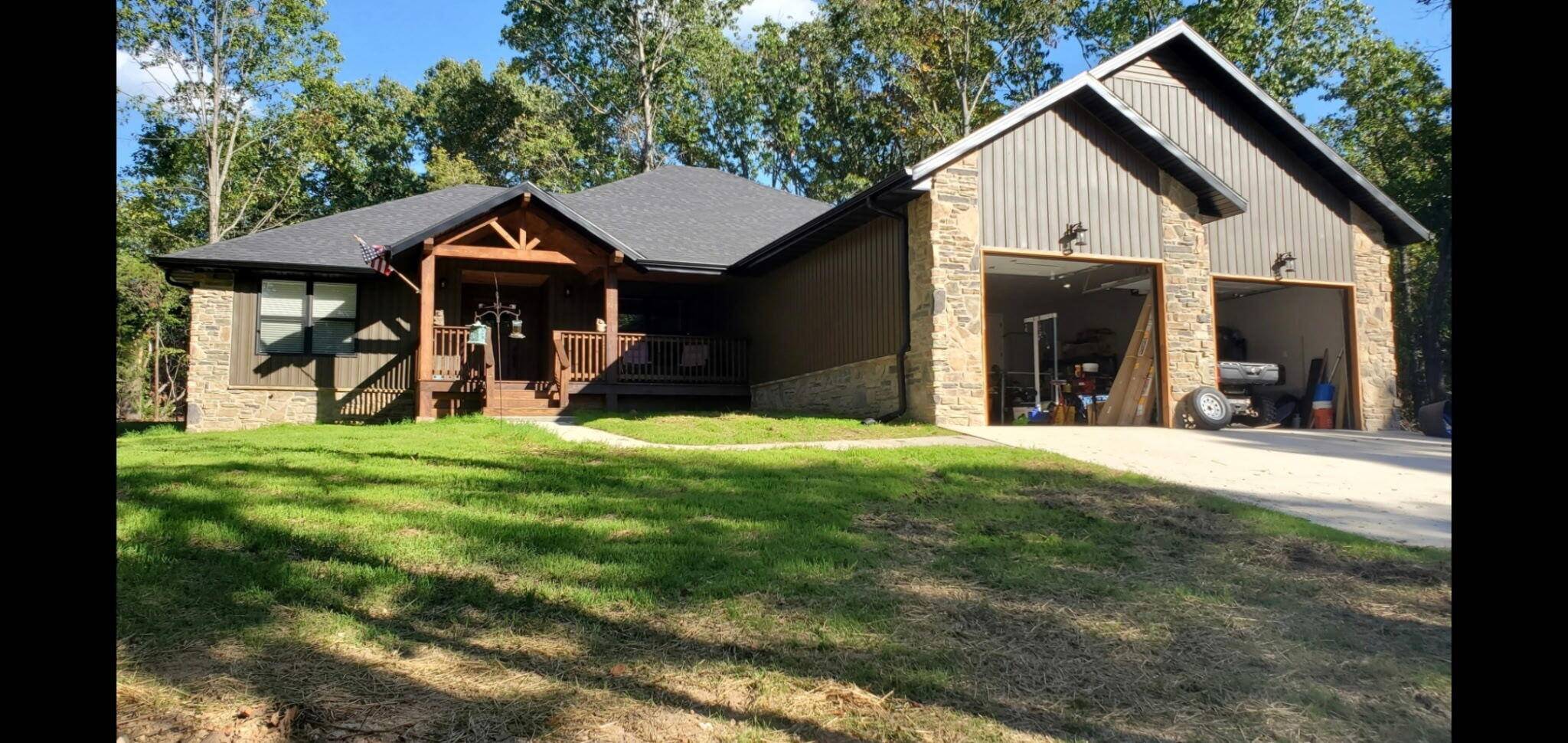 Cabool, MO 65689,107 Dogwood Street