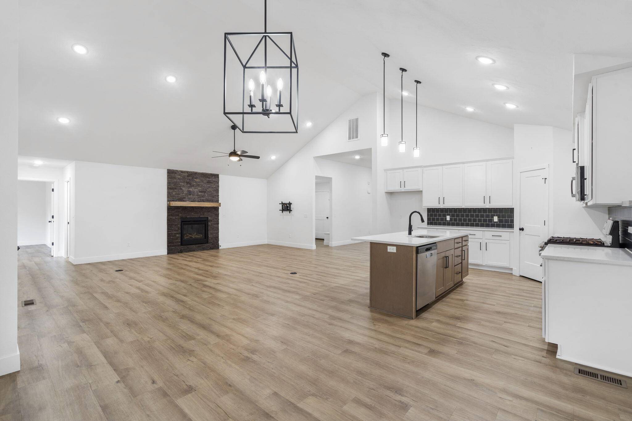 Springfield, MO 65810,1257 W Gaslight Drive