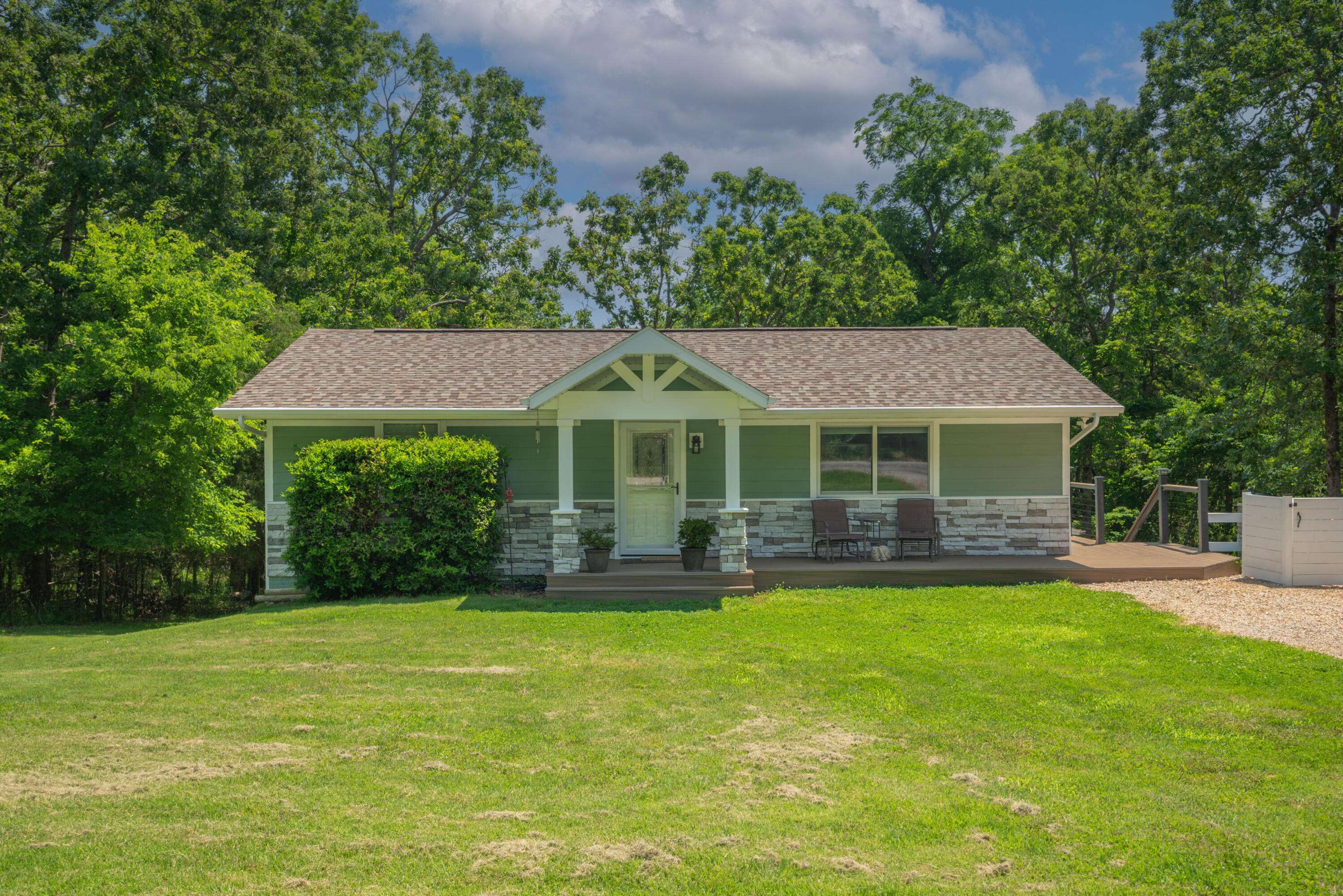 Golden, MO 65658,24406 Timberlane Drive
