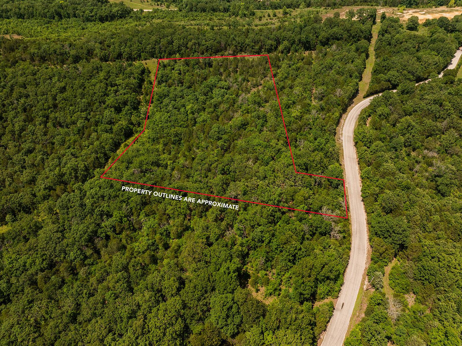 Cedarcreek, MO 65627,000 Brass Lantern Road