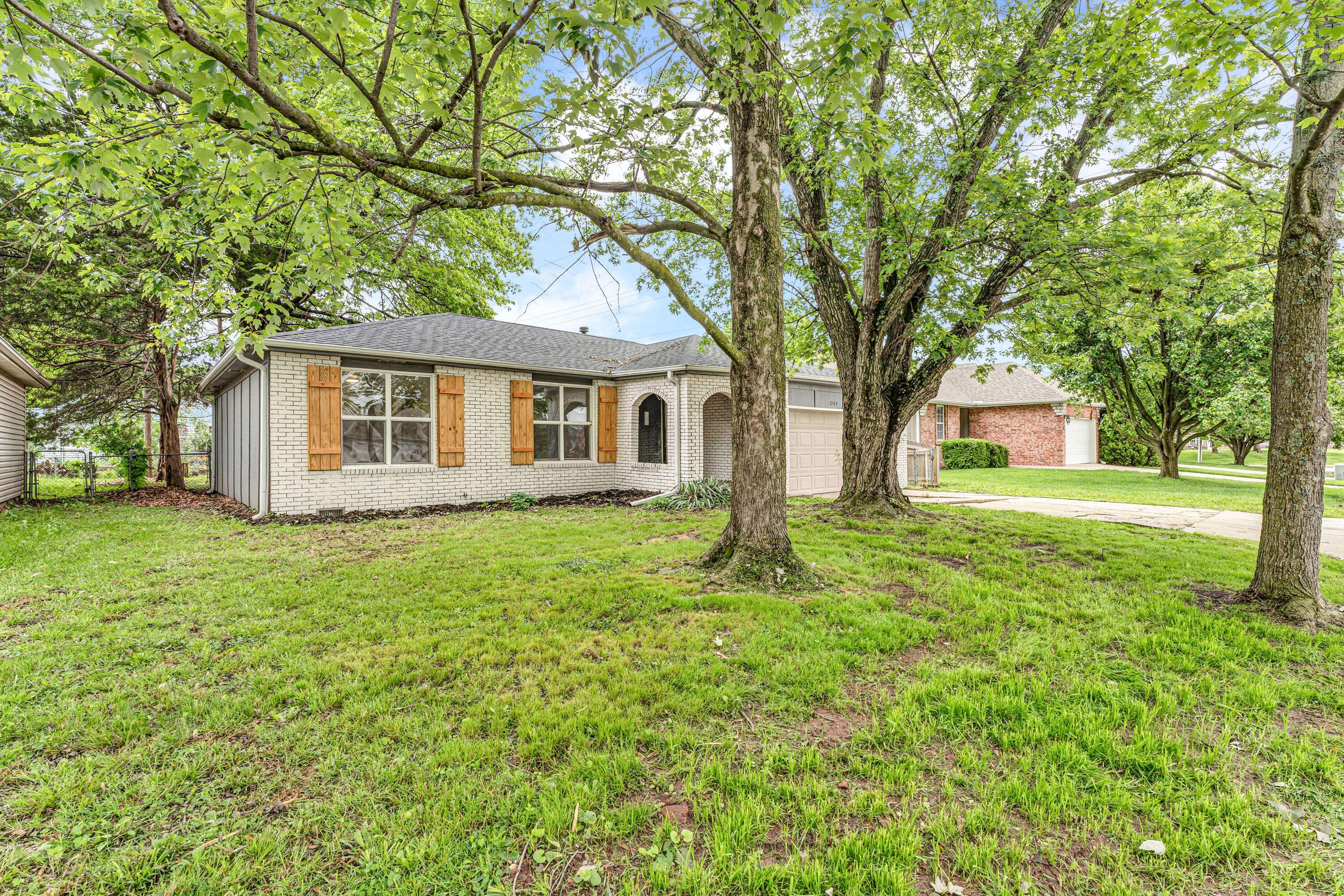 Springfield, MO 65807,2564 S Regina Avenue