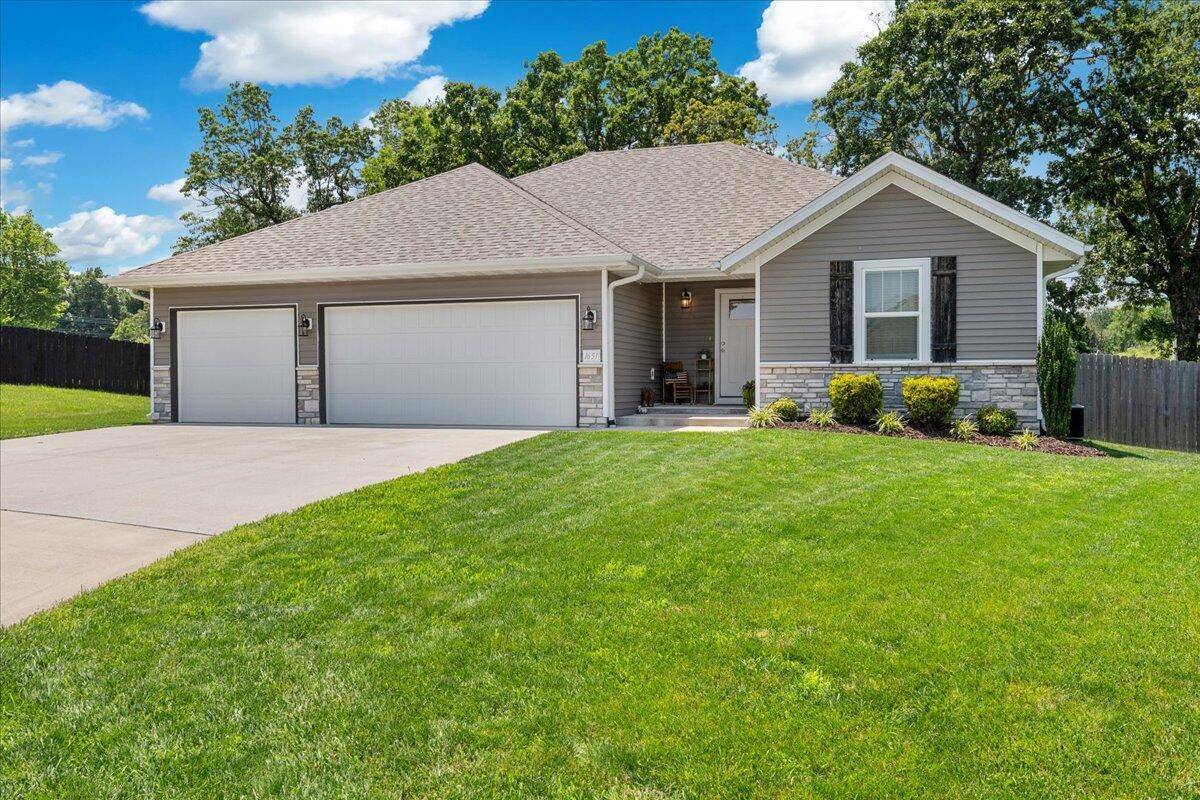 Nixa, MO 65714,1651 N Penrose Avenue