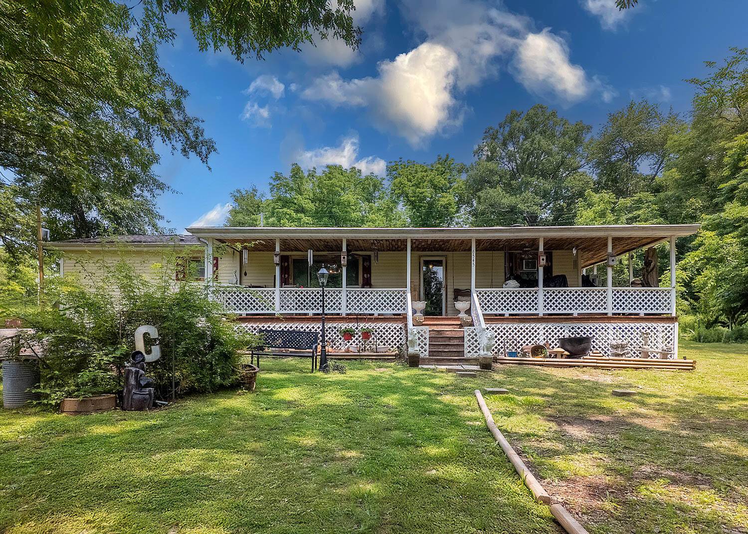 West Plains, MO 65775,6545 State Route Zz