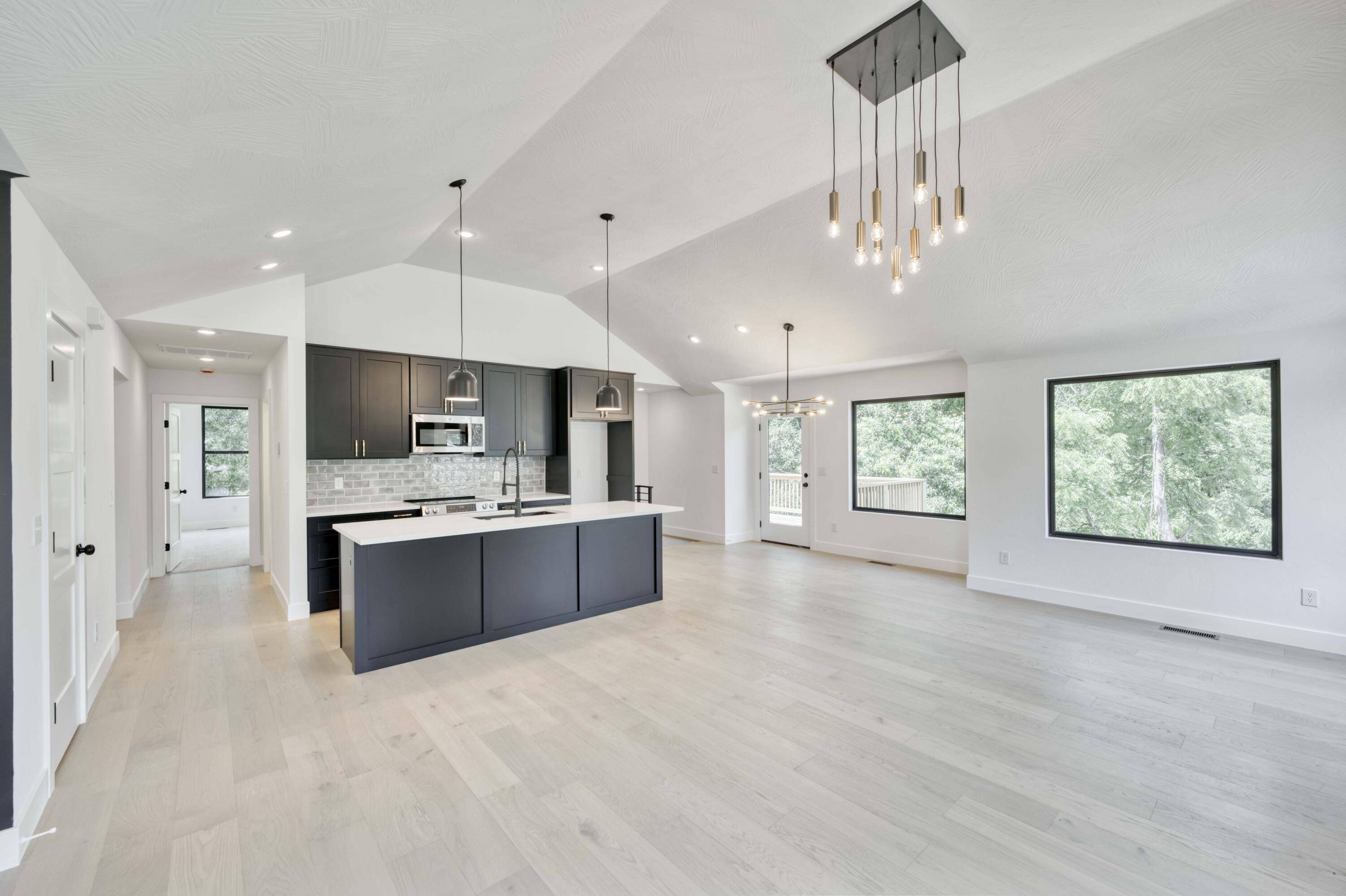 Ozark, MO 65721,1512 W Parkview Street