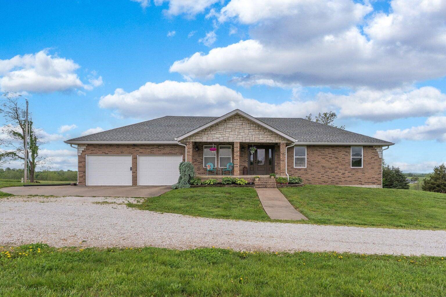 Morrisville, MO 65645,5376-B S 140th Road