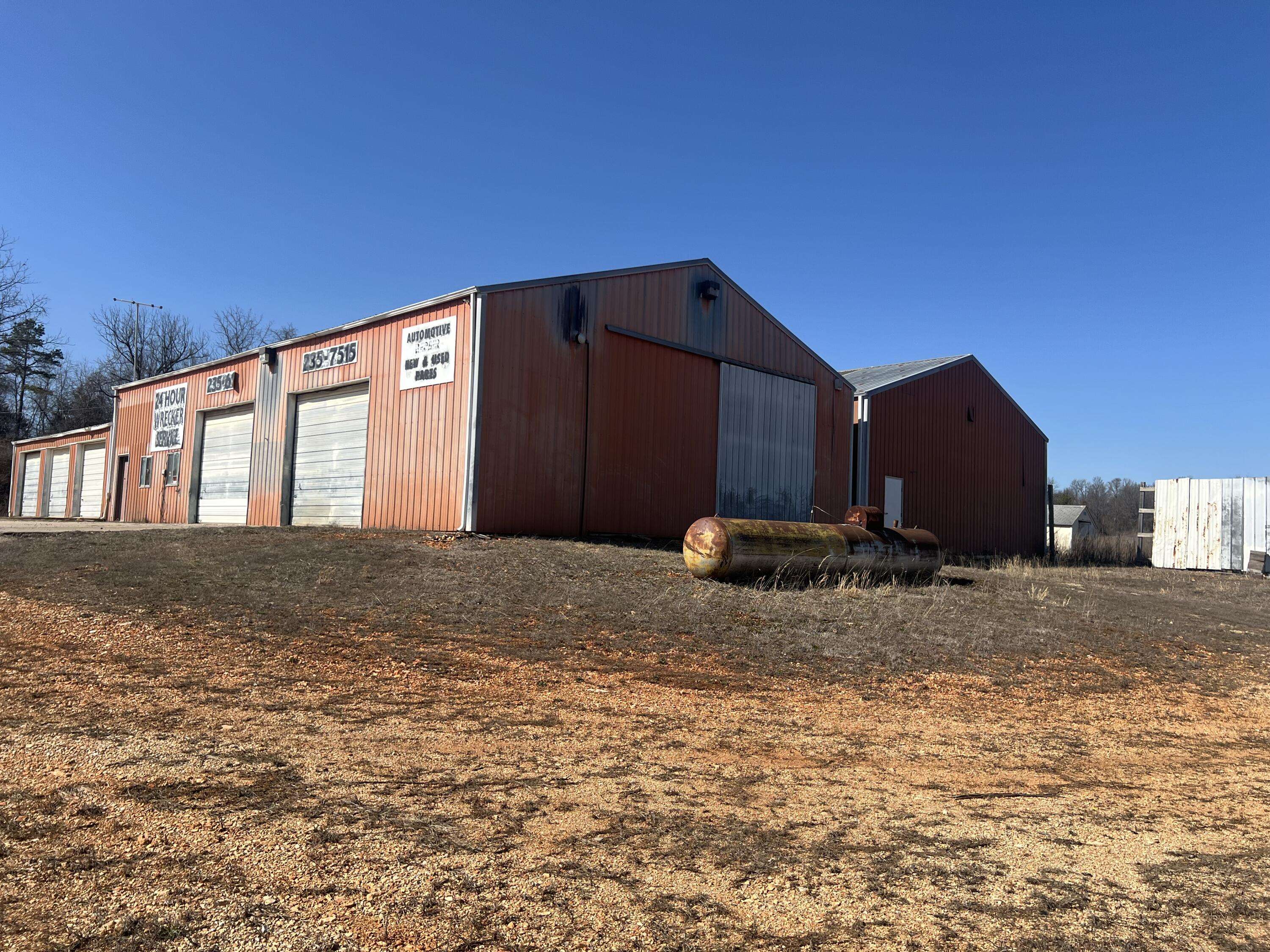 Monett, MO 65708,Address not disclosed