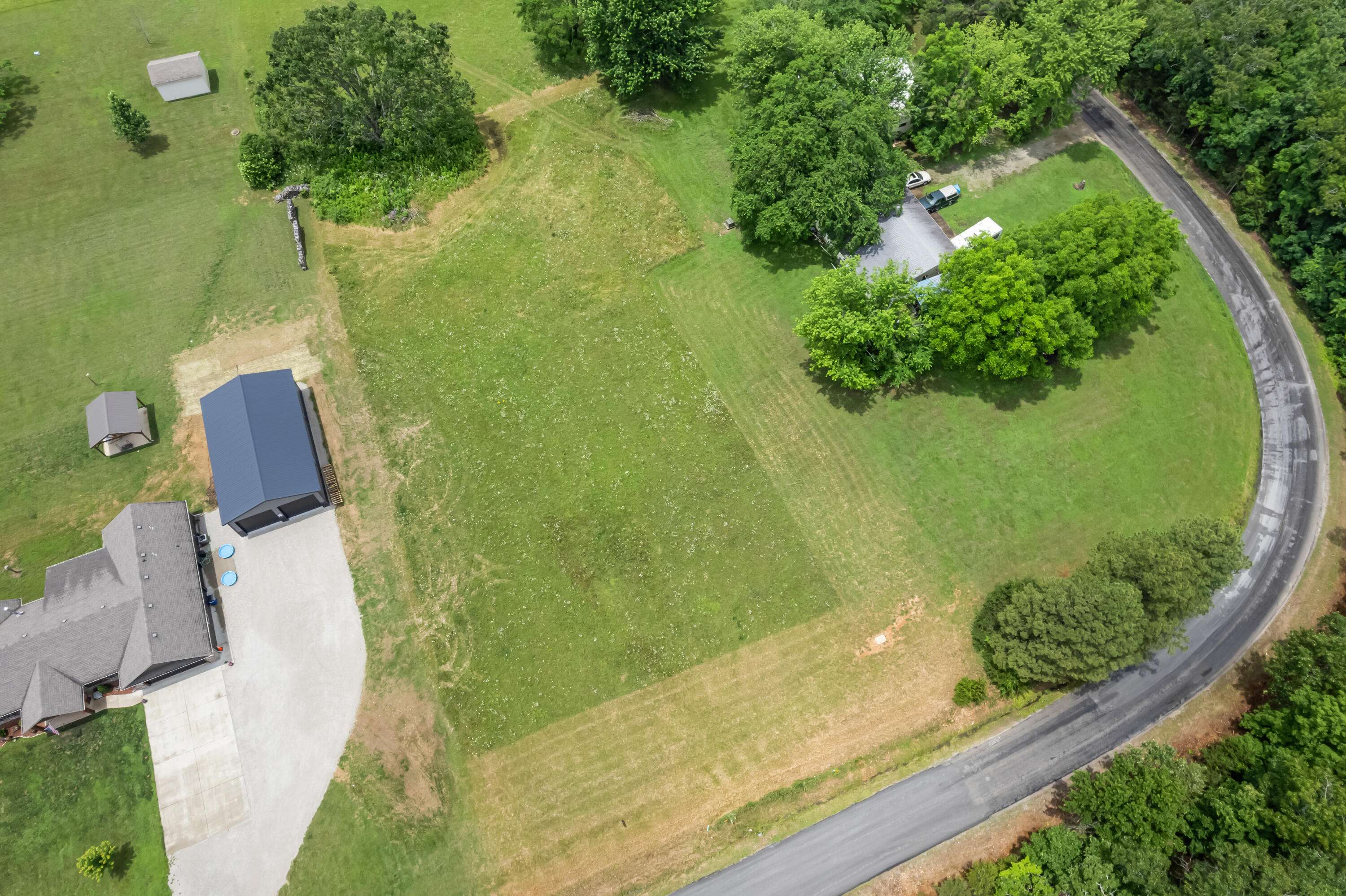 Taneyville, MO 65759,605 Hulls Ford Road